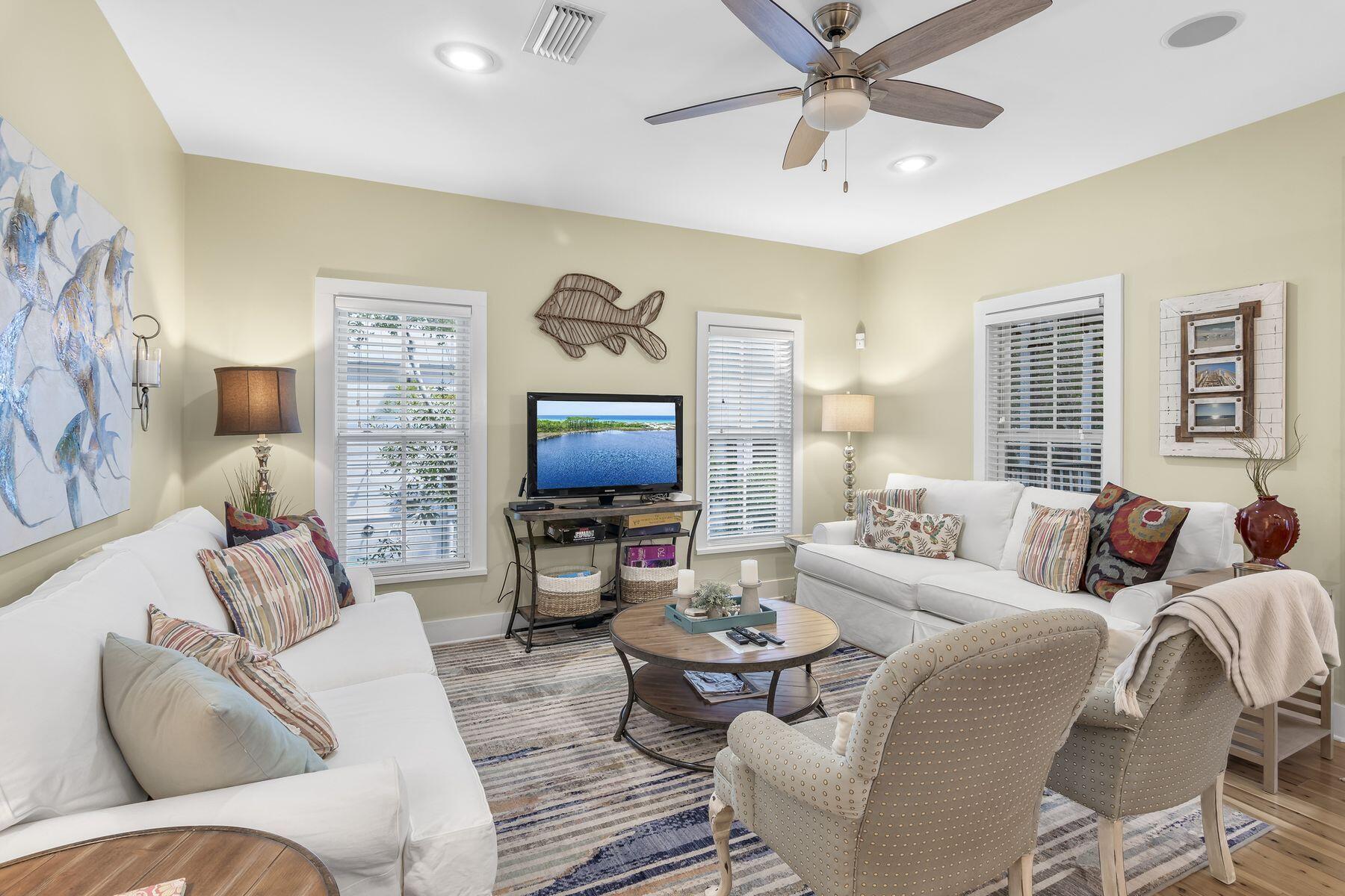 MAGNOLIA COTTAGES - Residential