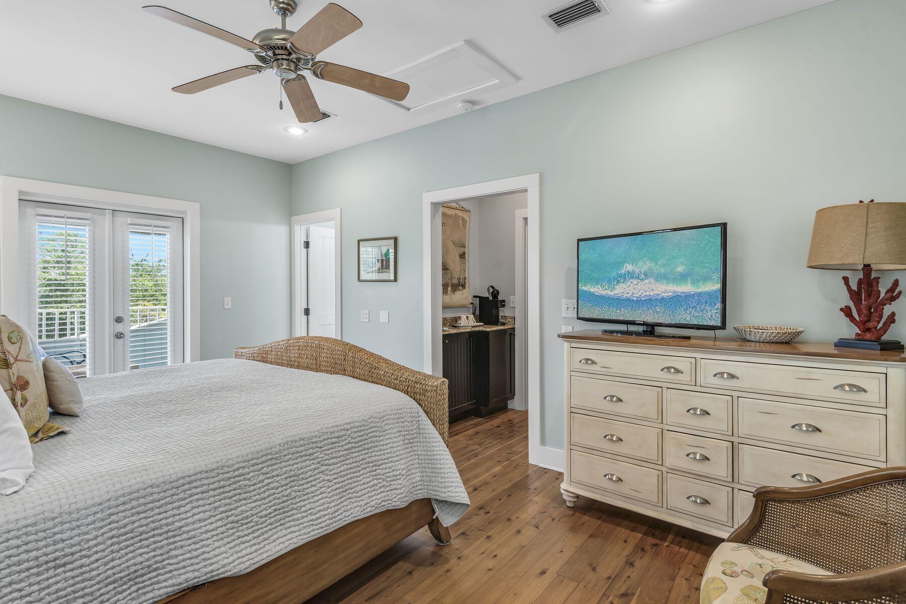 MAGNOLIA COTTAGES - Residential