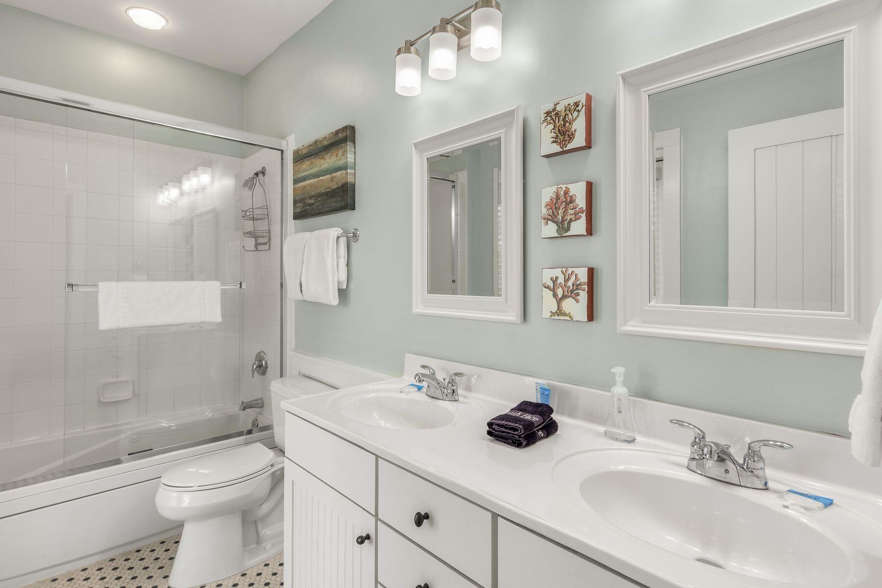 MAGNOLIA COTTAGES - Residential