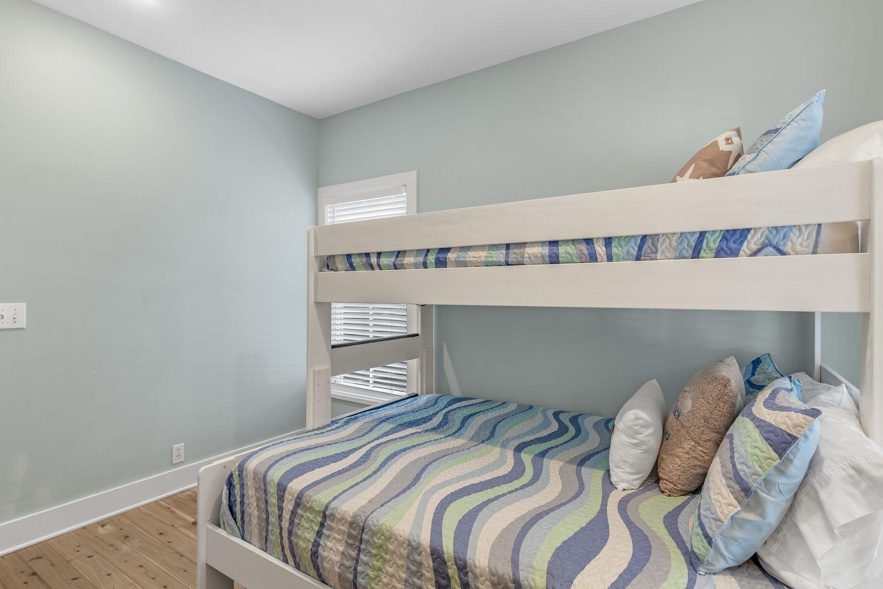 MAGNOLIA COTTAGES - Residential
