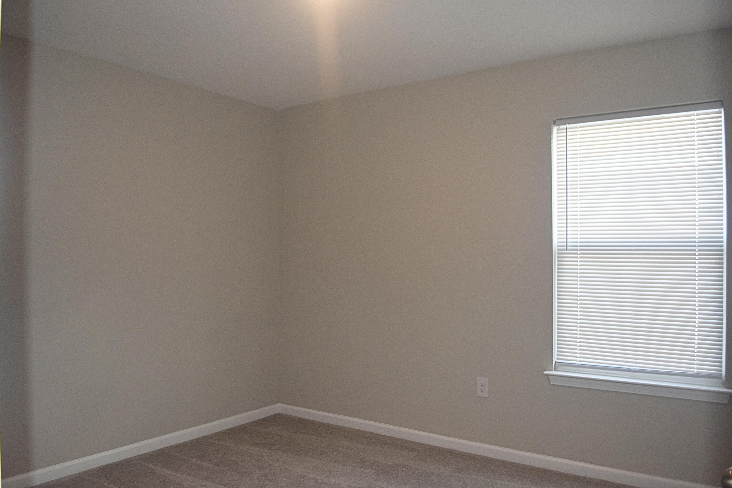 RIVERWALK PH I - Residential Lease