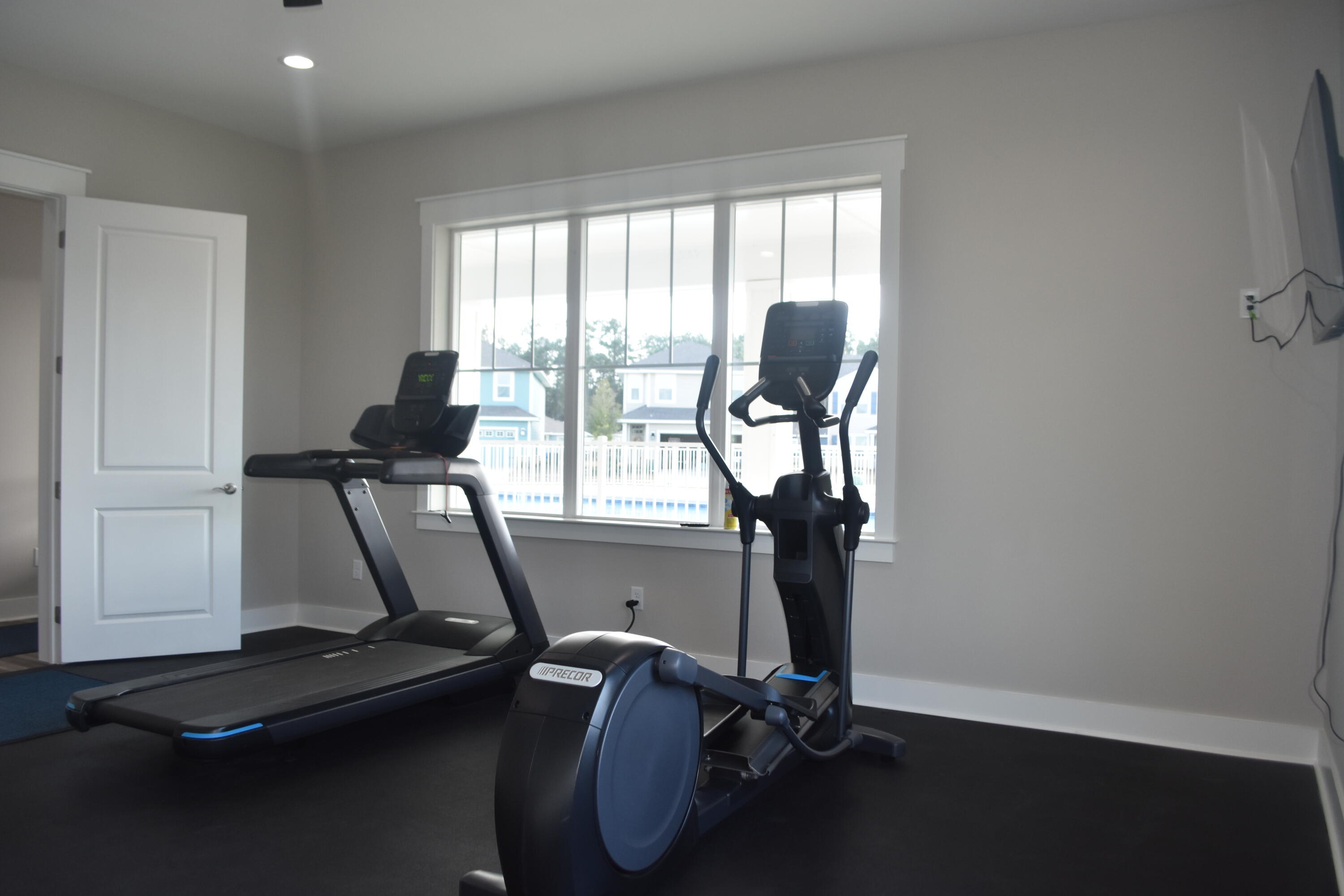 RIVERWALK PH I - Residential Lease