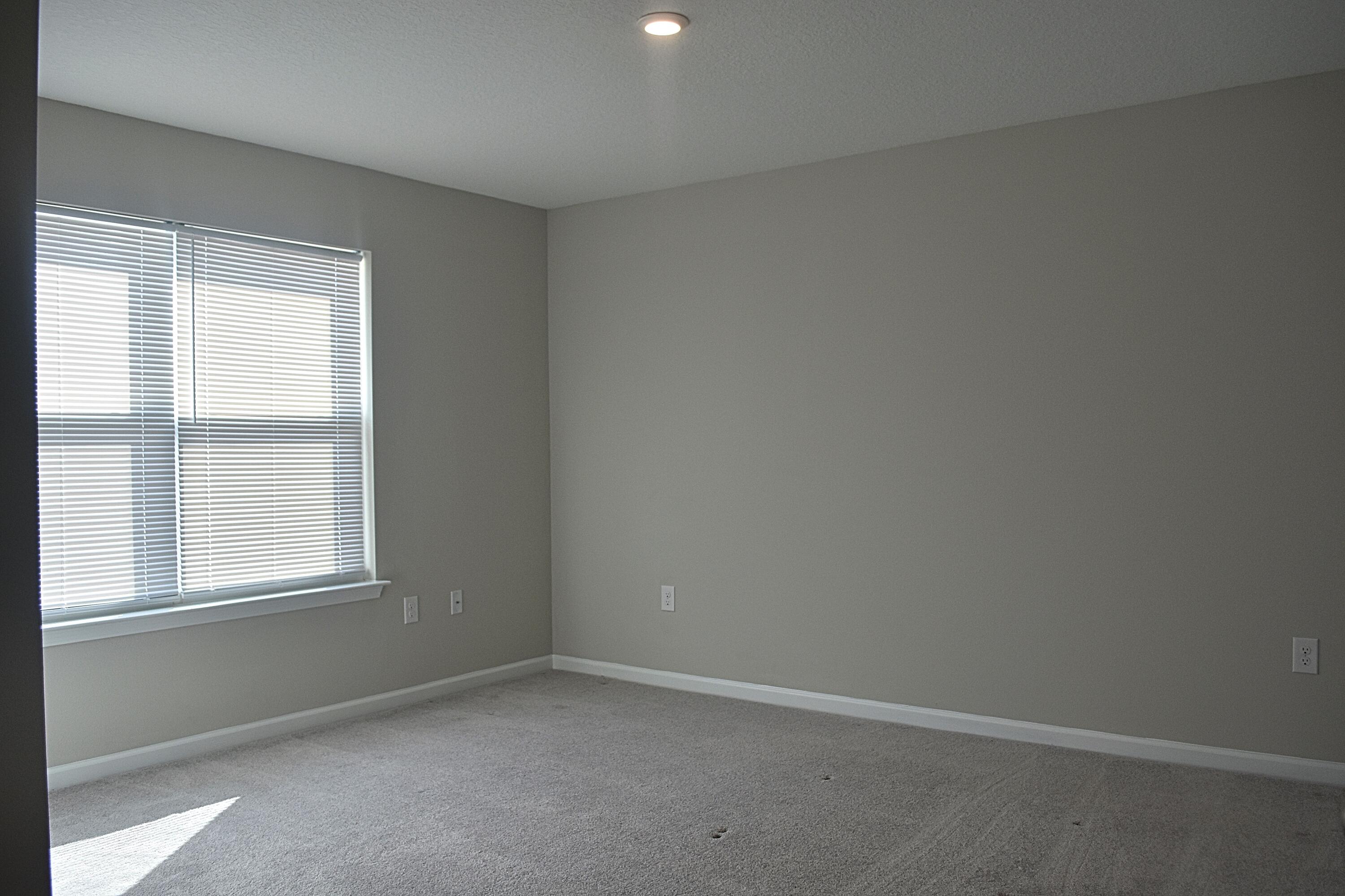 RIVERWALK PH I - Residential Lease