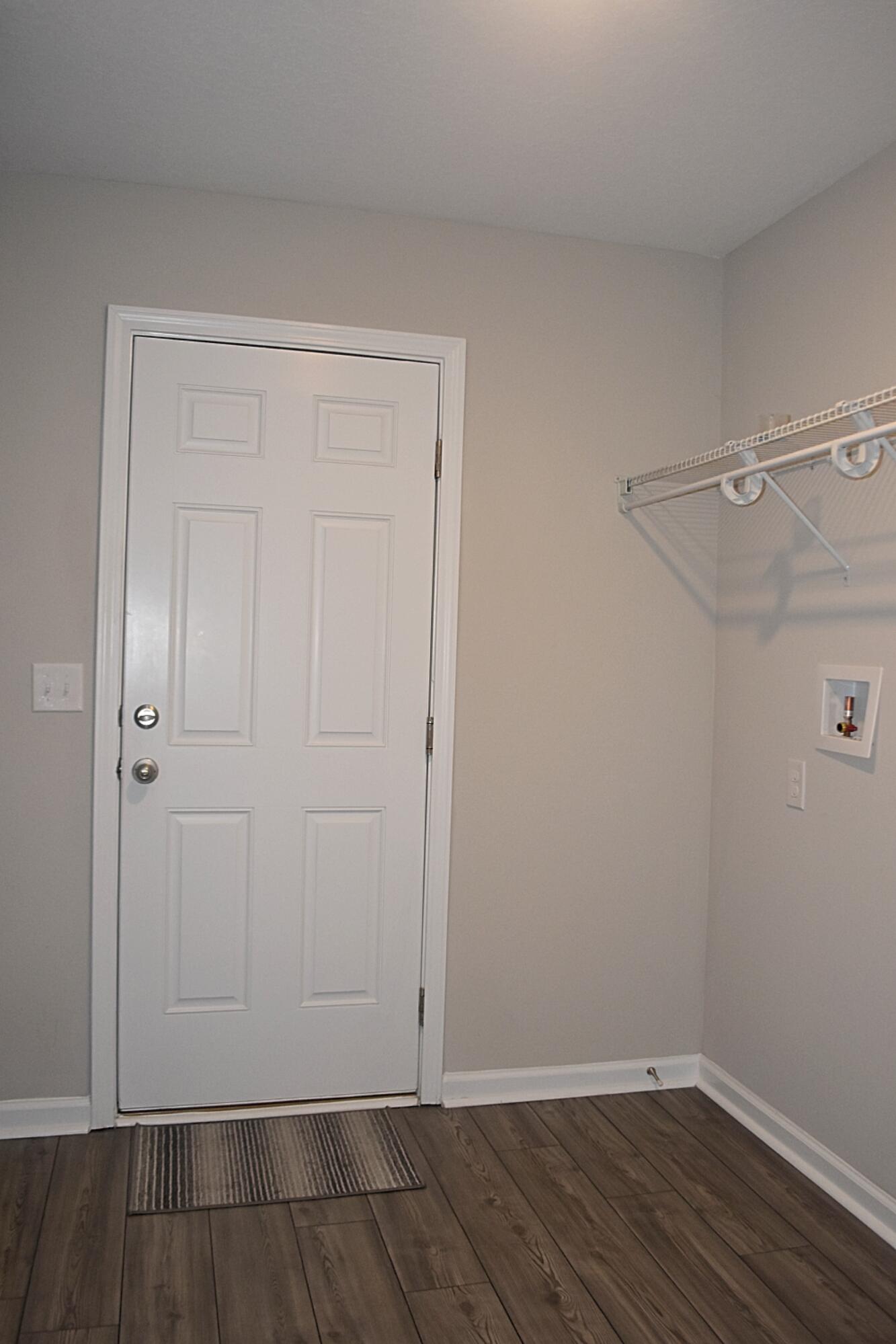RIVERWALK PH I - Residential Lease