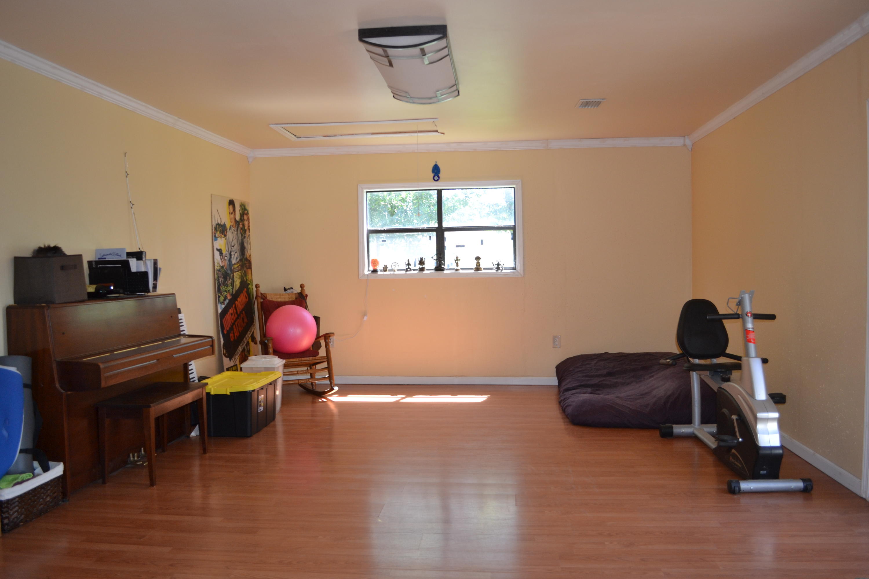 2ND ADD BEL AIR LOT 23 BLK G - Residential