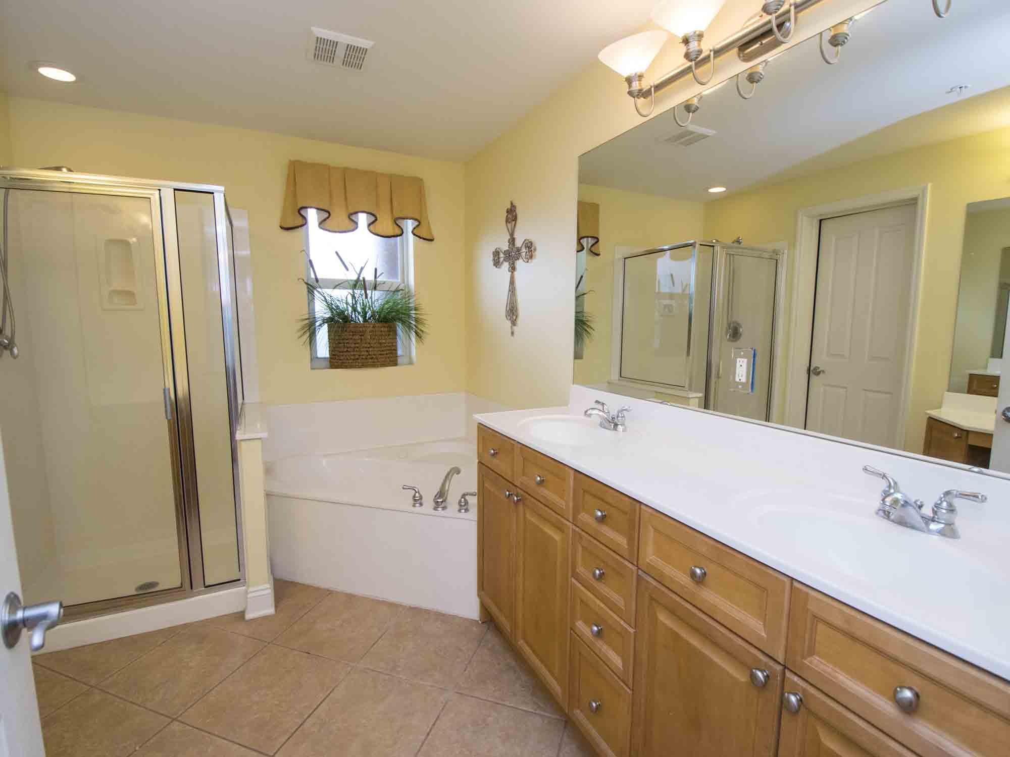 MEDITERRANEA - Residential