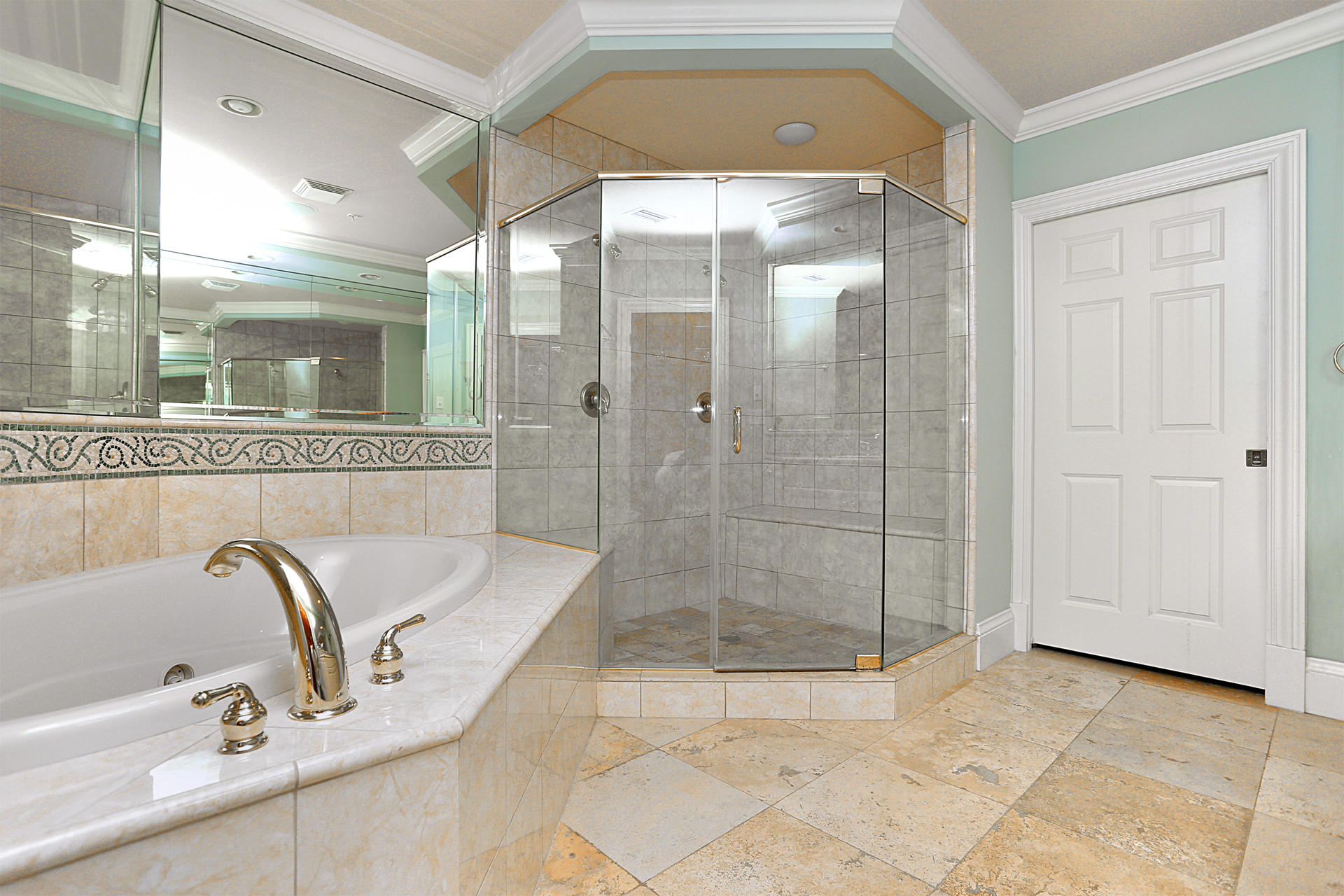 GRAND HARBOR - Residential