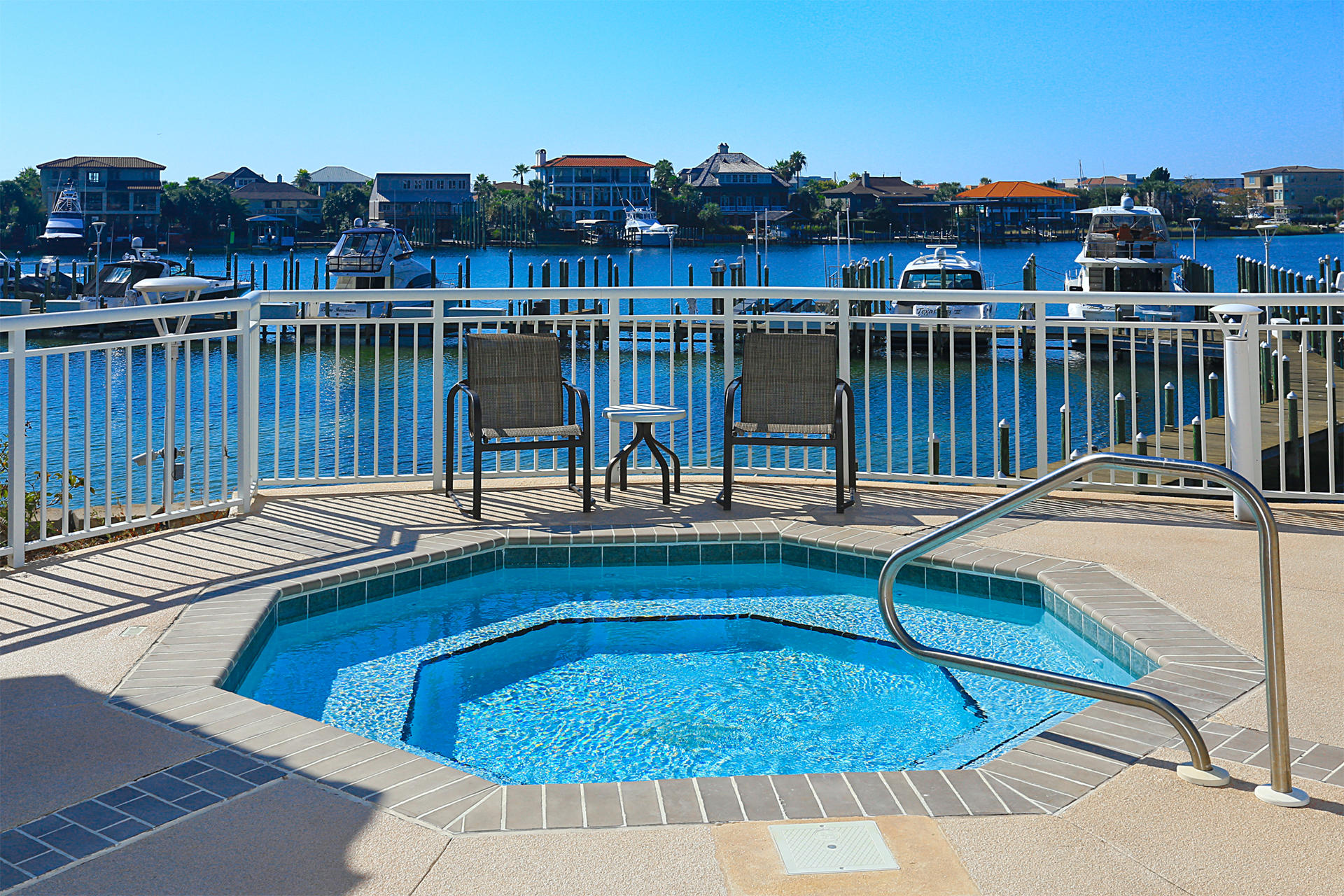 GRAND HARBOR - Residential