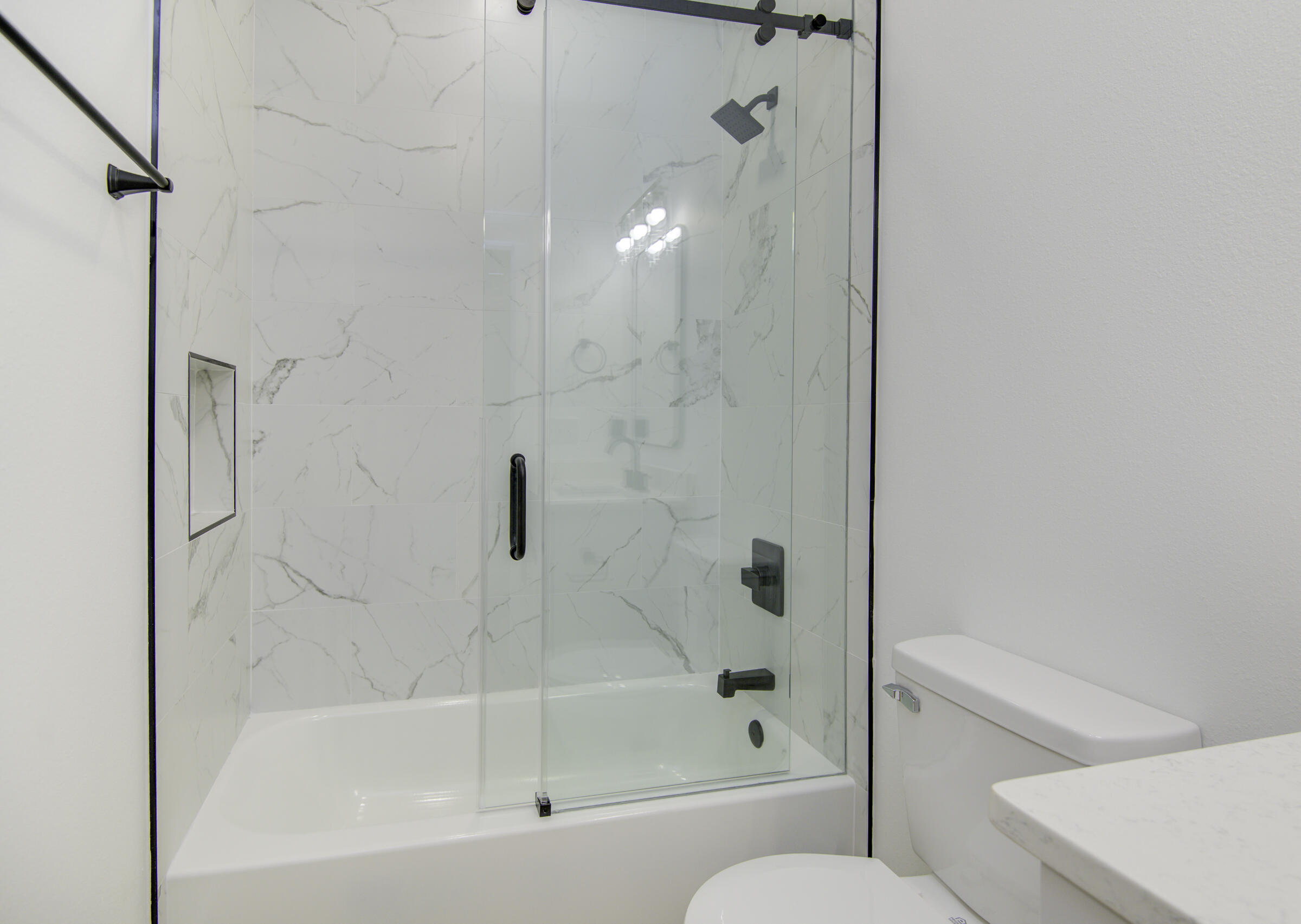 MAGNOLIA BEACH - Residential