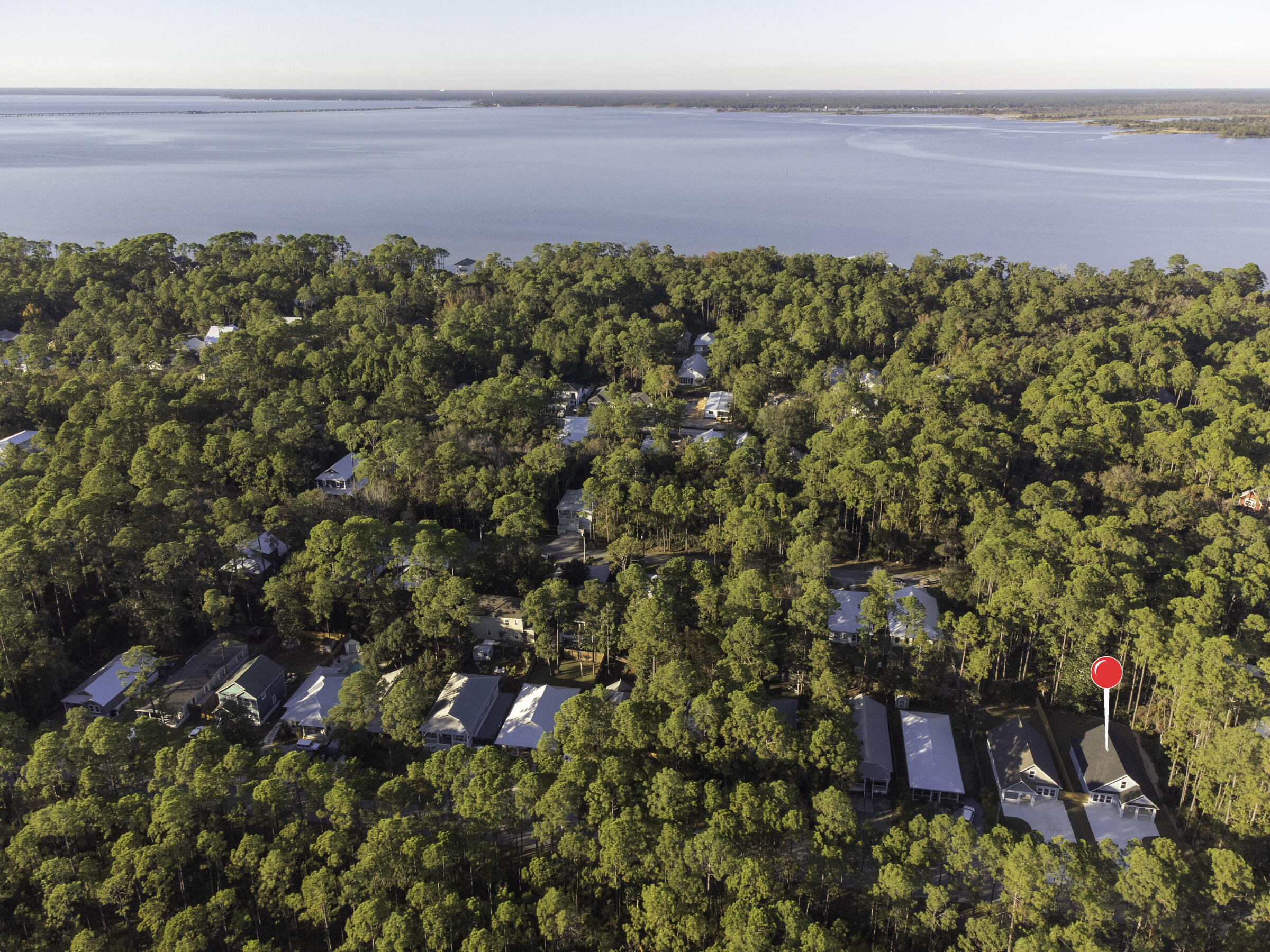 MAGNOLIA BEACH - Residential