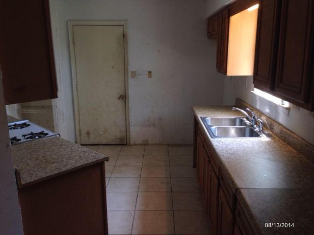 VALPARAISO PINECREST 6 - Residential