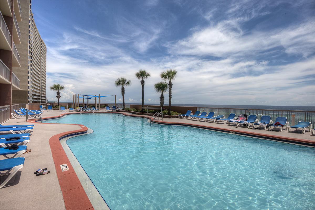 SUNRISE BEACH - Residential