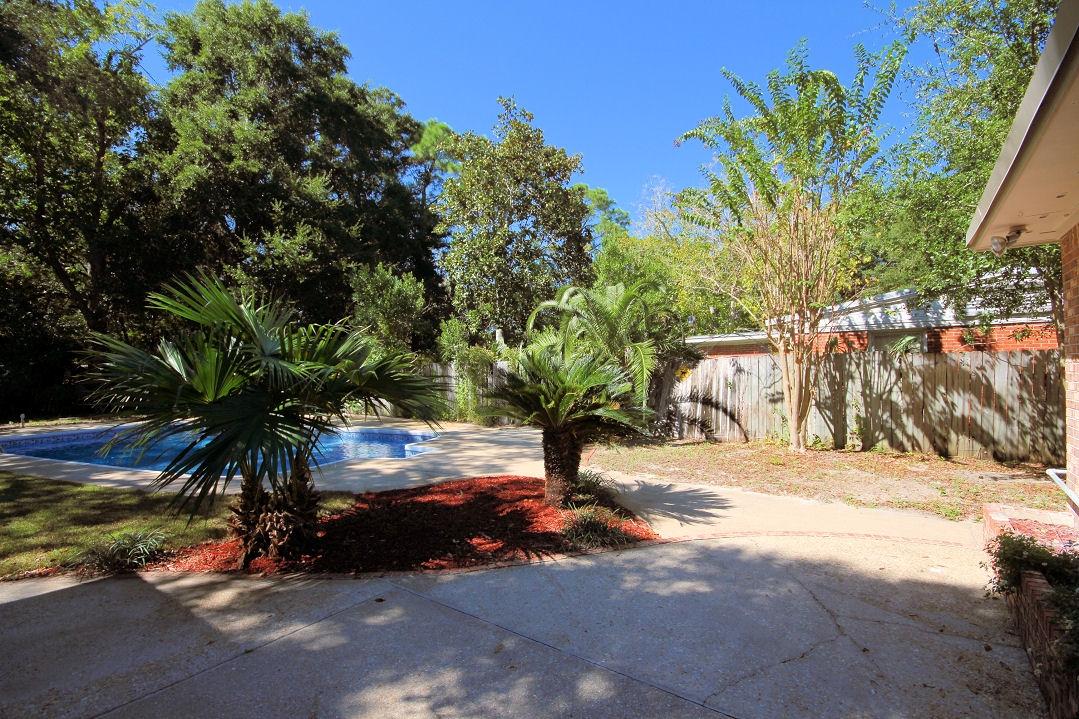 Elliott Point - Residential