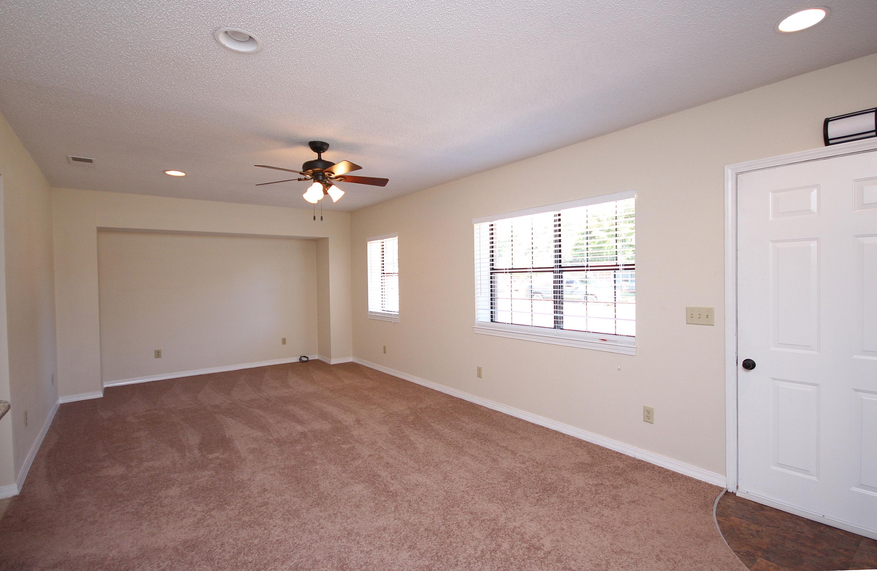 Elliott Point - Residential