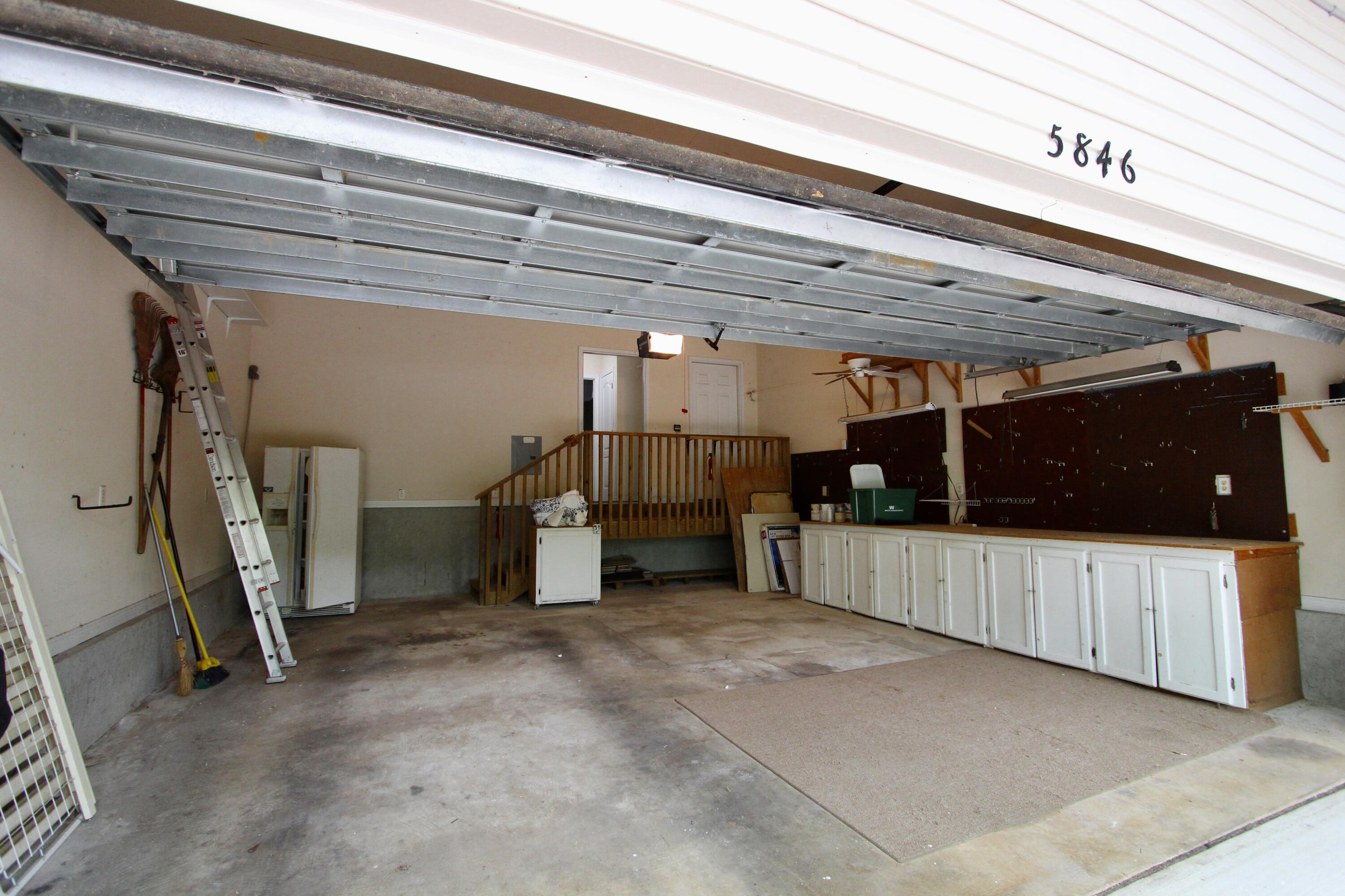 Hill Top Acres - Residential