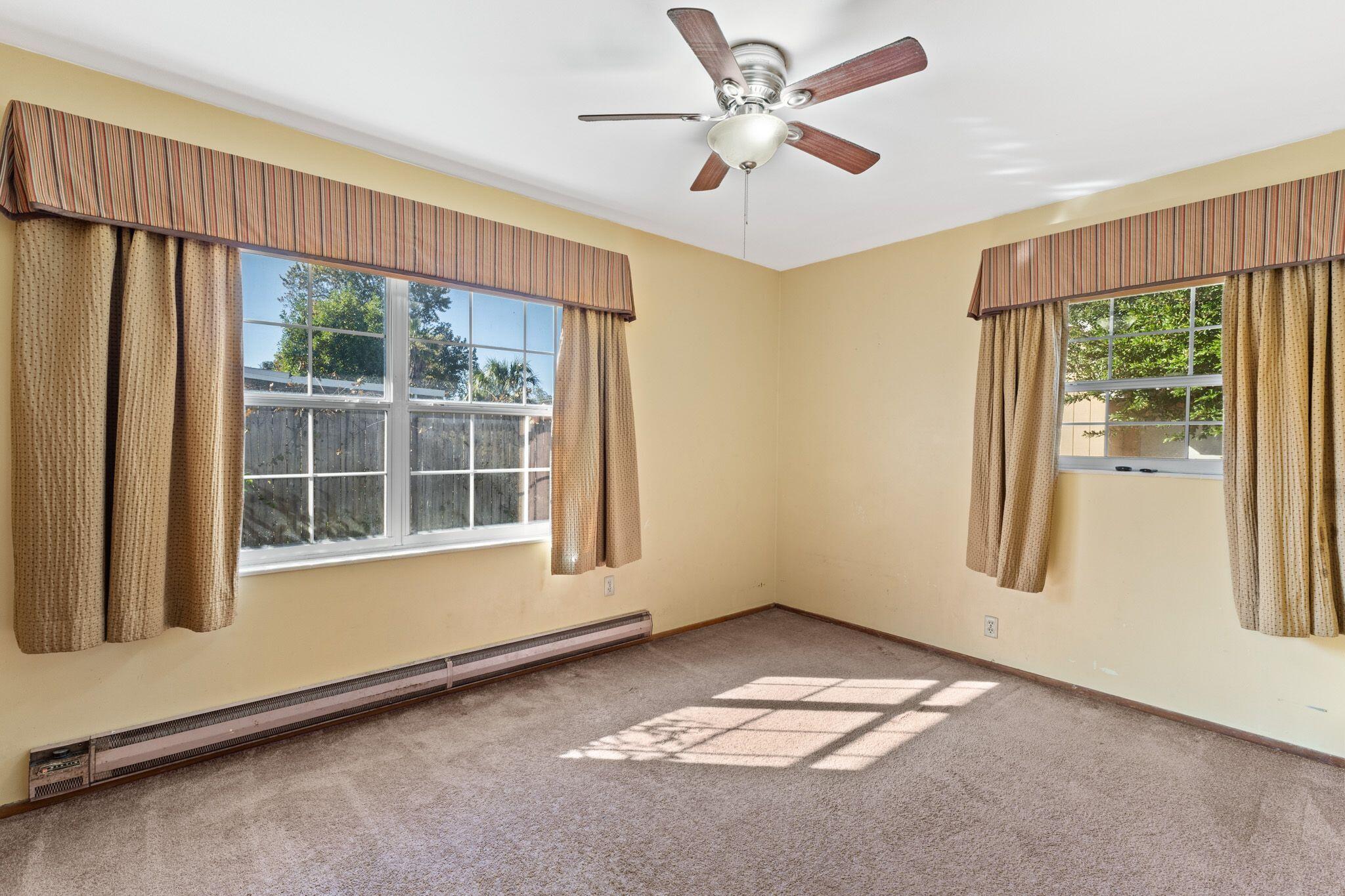 ISLAND VIEW ESTATES - Residential