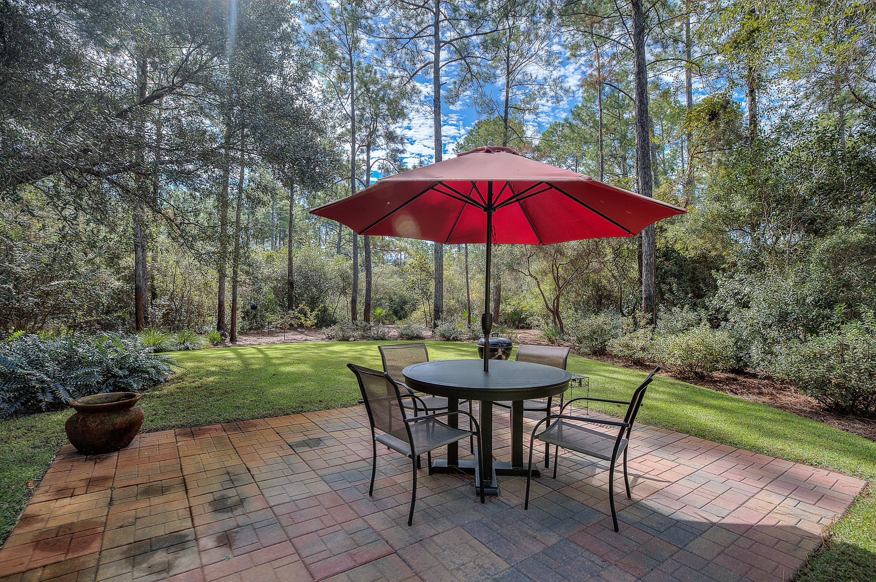 THE SHALLOWS - Residential Lease