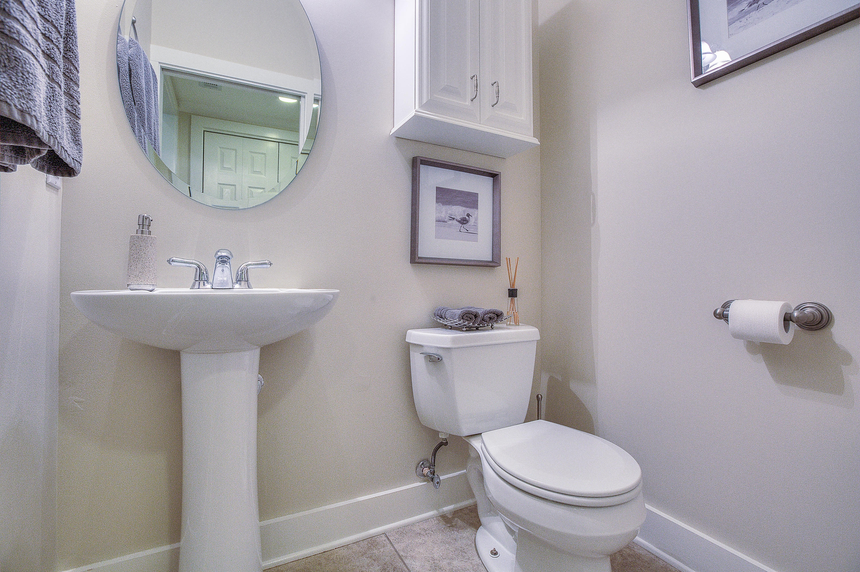 THE SHALLOWS - Residential Lease