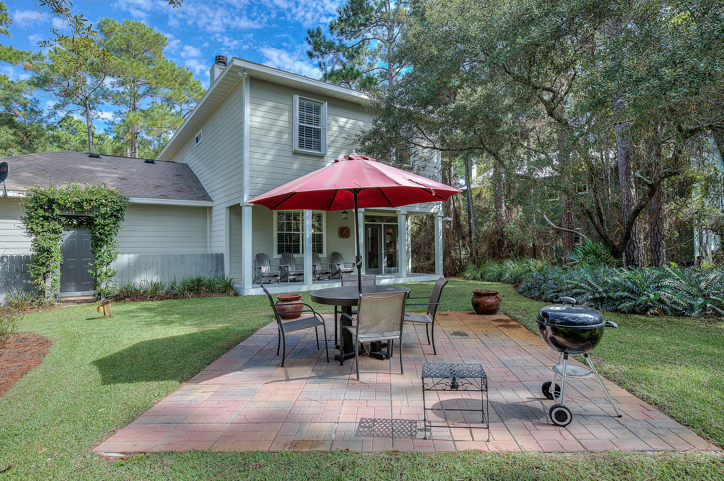 THE SHALLOWS - Residential Lease