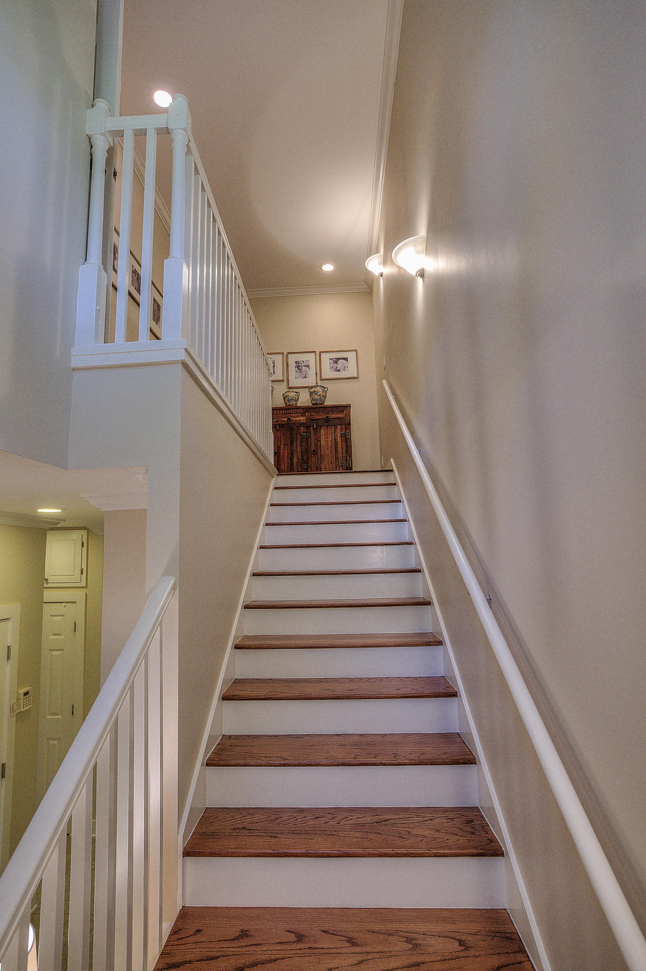 THE SHALLOWS - Residential Lease