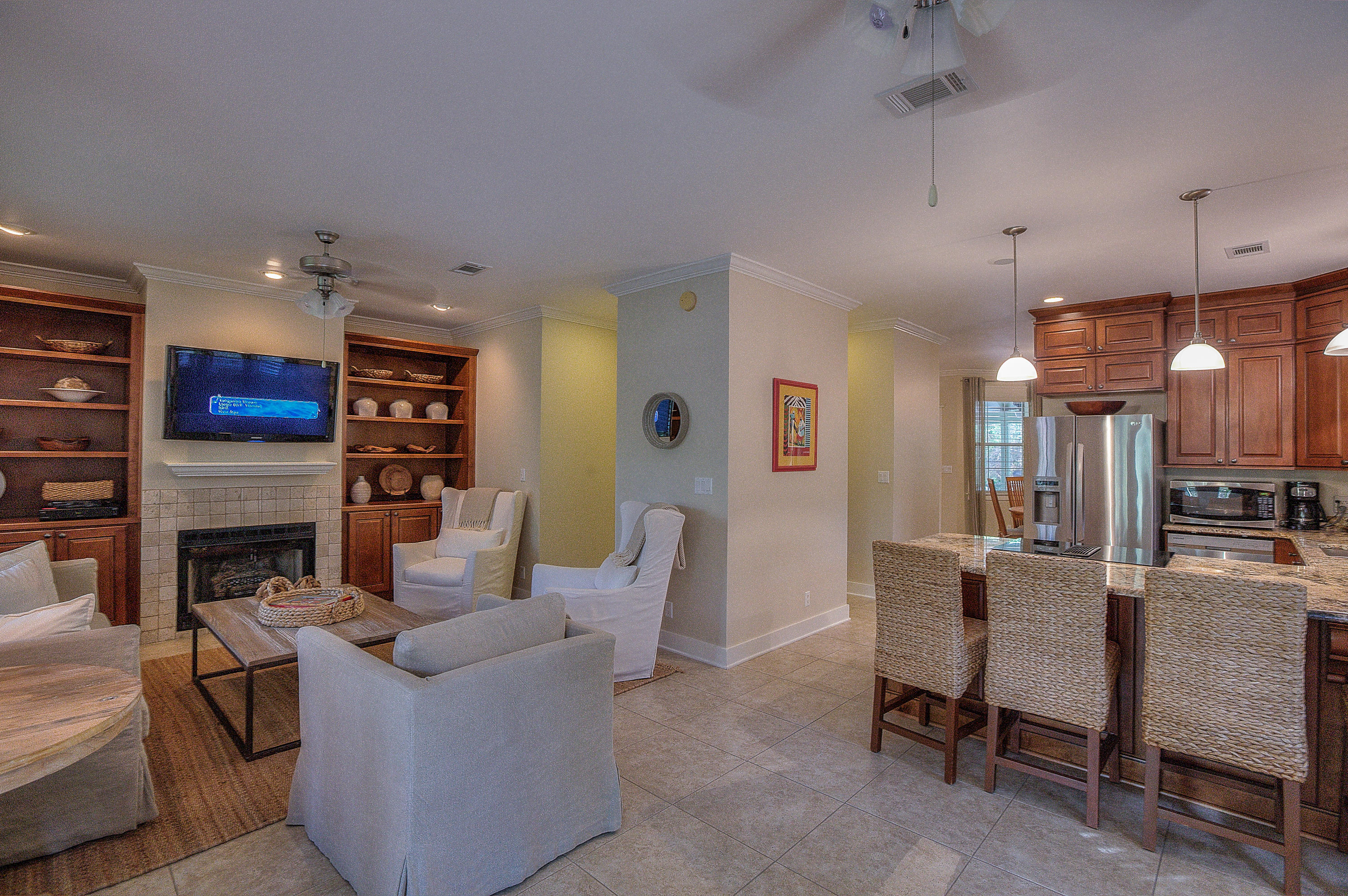 THE SHALLOWS - Residential Lease