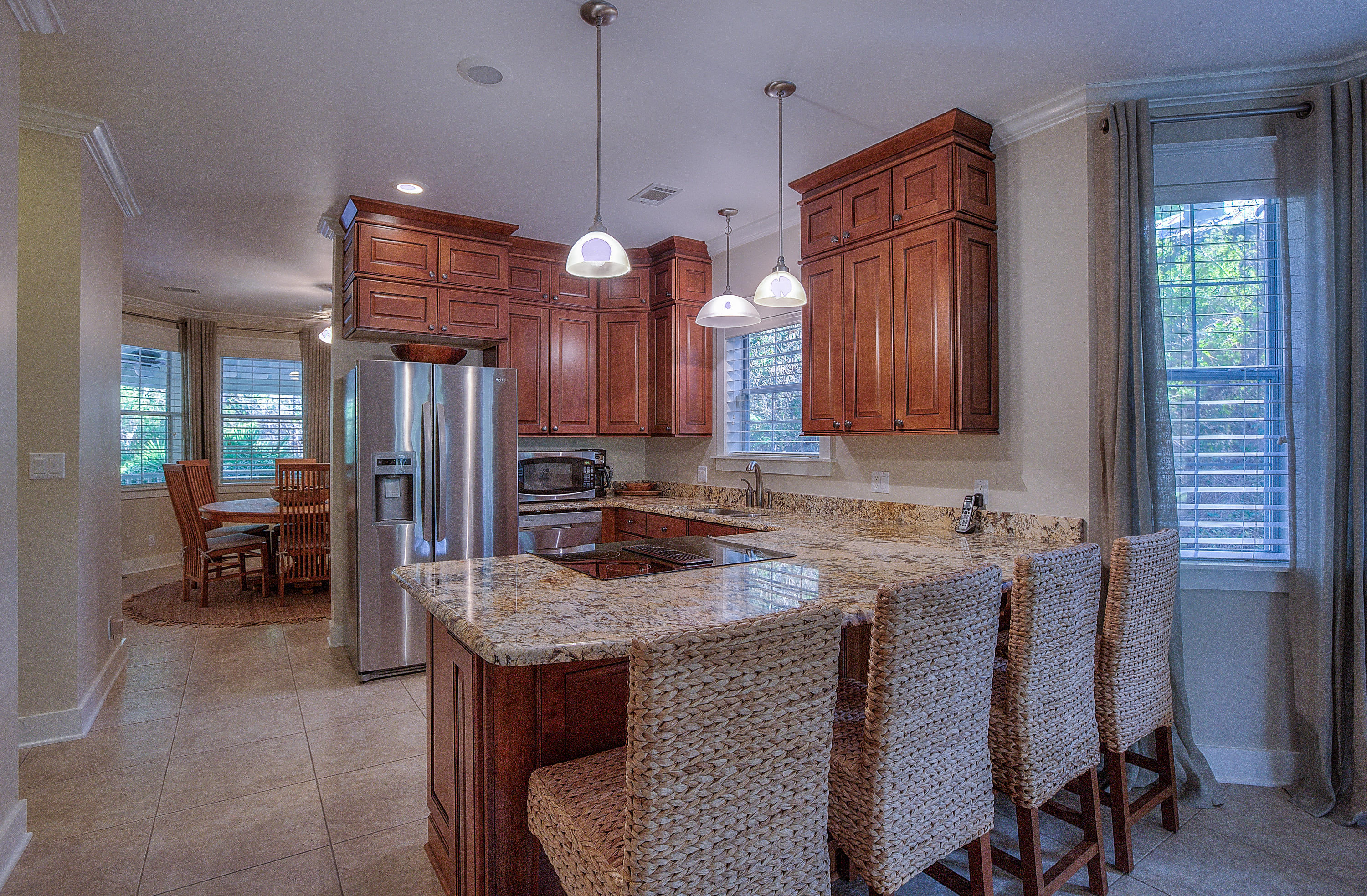 THE SHALLOWS - Residential Lease