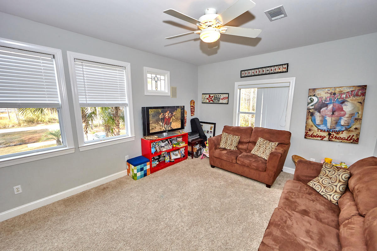 WHISPERING PINES 1ST ADDN - Residential