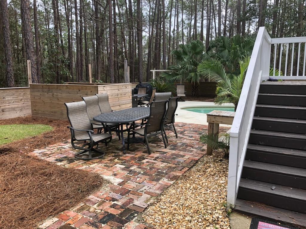 WHISPERING PINES 1ST ADDN - Residential