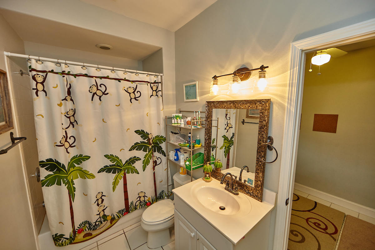 WHISPERING PINES 1ST ADDN - Residential