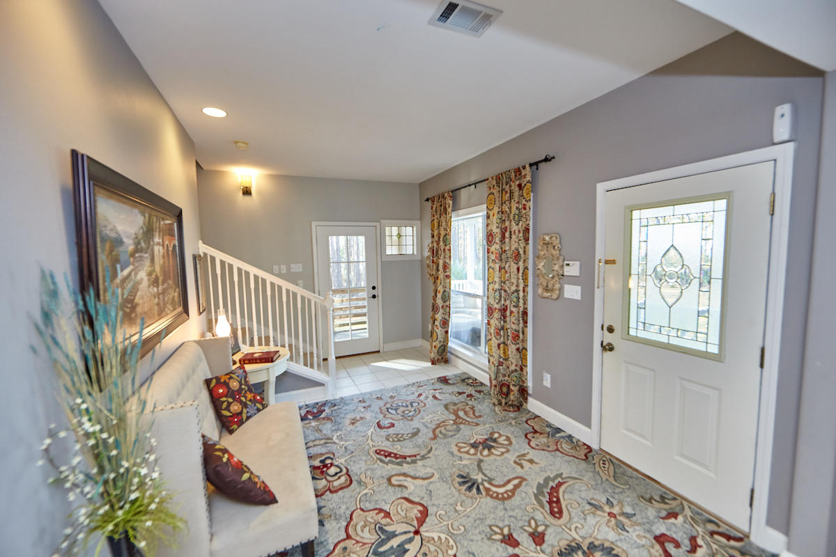 WHISPERING PINES 1ST ADDN - Residential