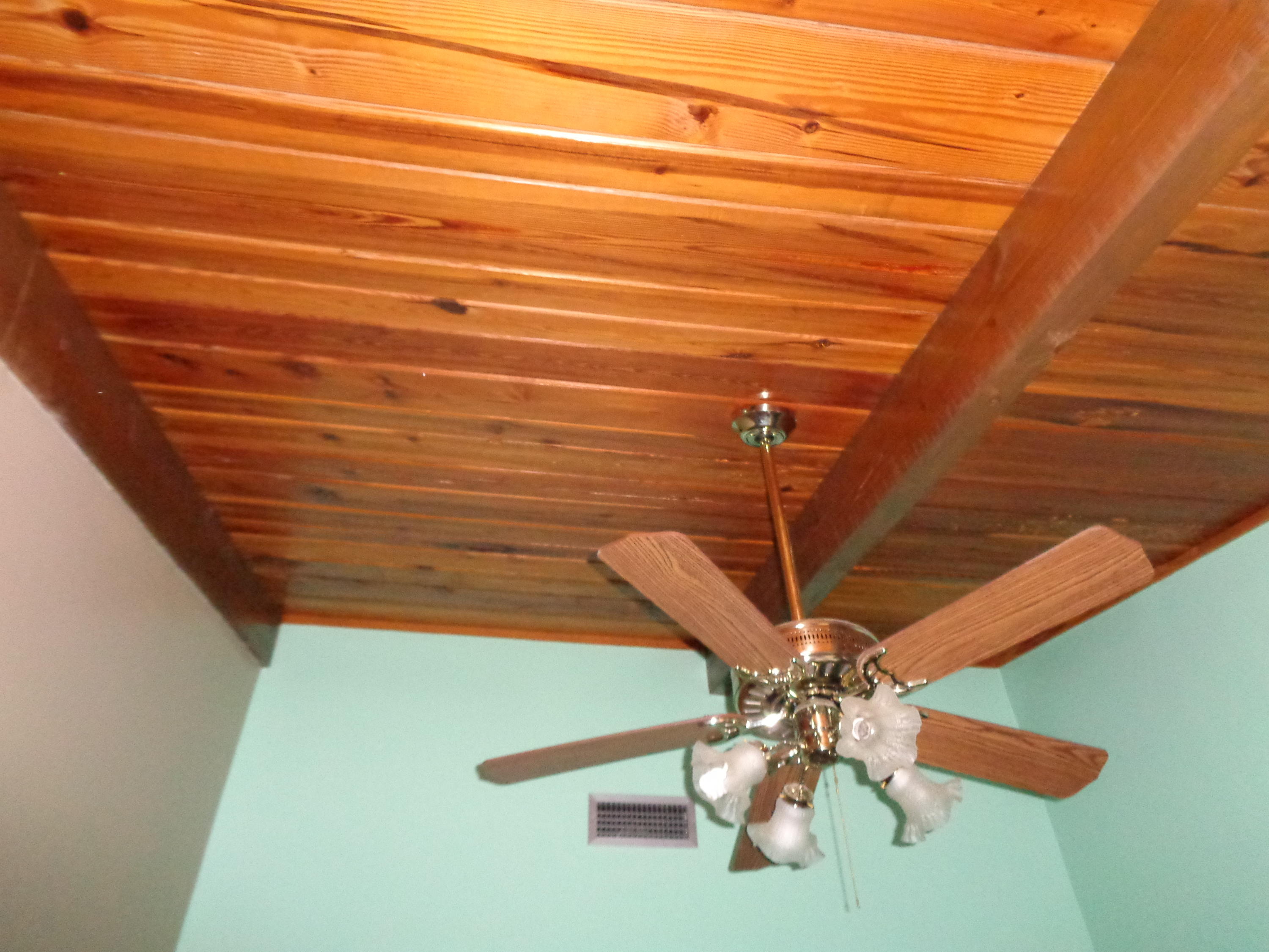 LAKE LUCILLE - Residential