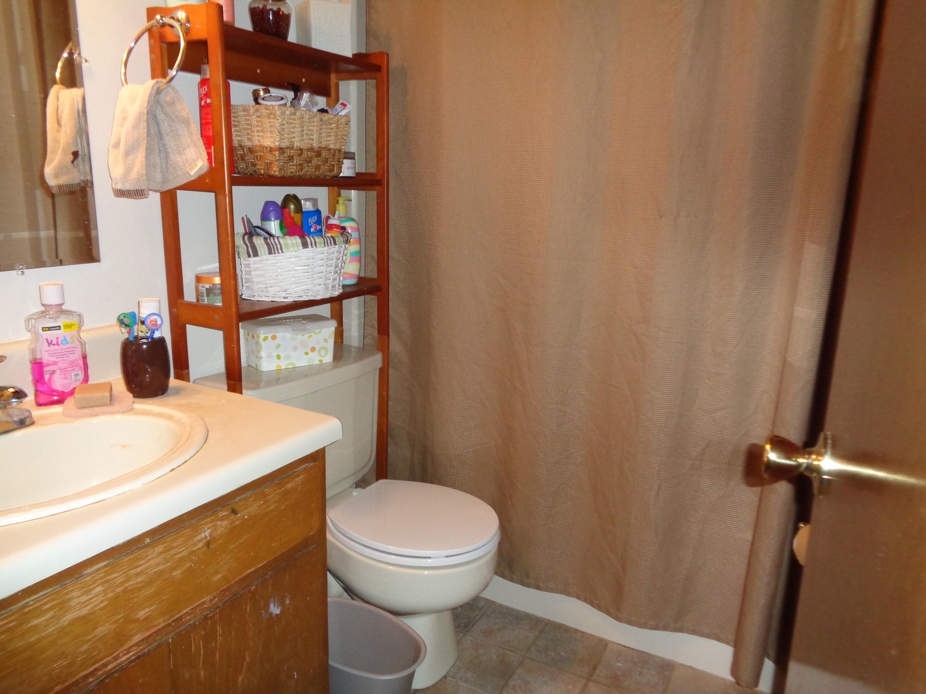 LAKE LUCILLE - Residential