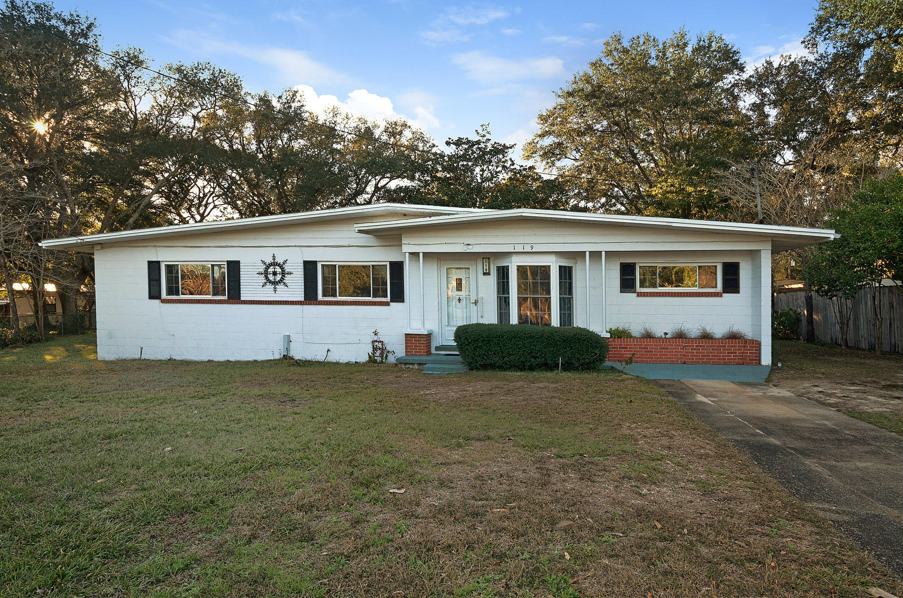 MEIGS S/D - Residential