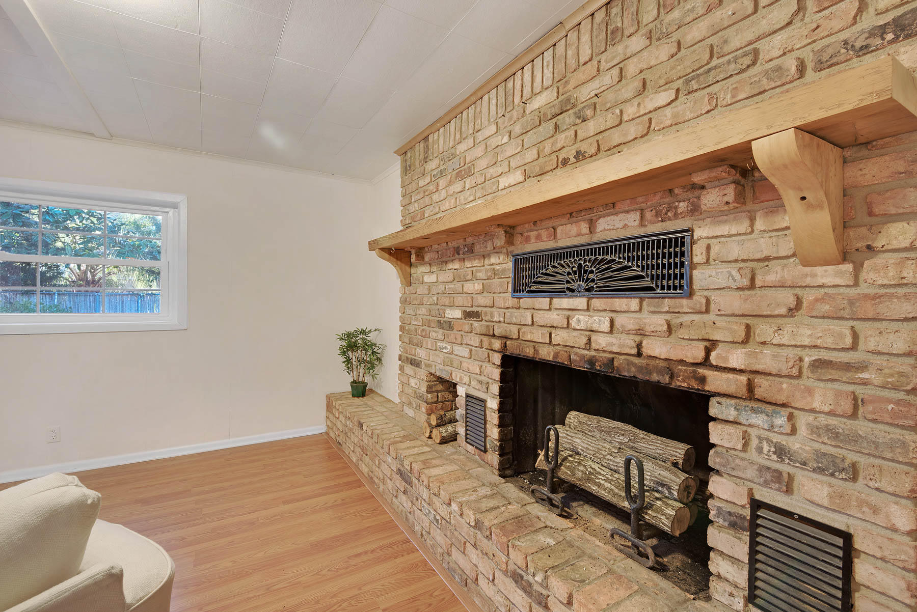 MEIGS S/D - Residential