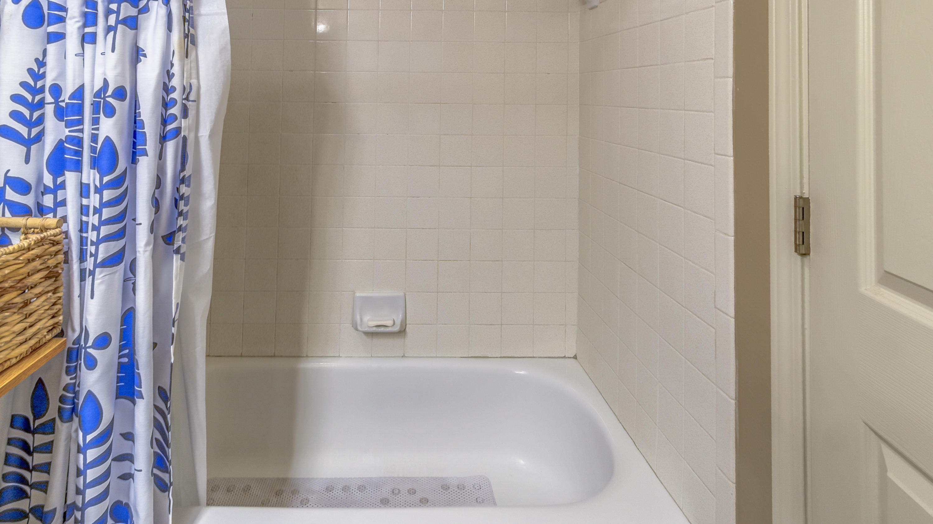 POINTE OF VIEW CONDO - Residential