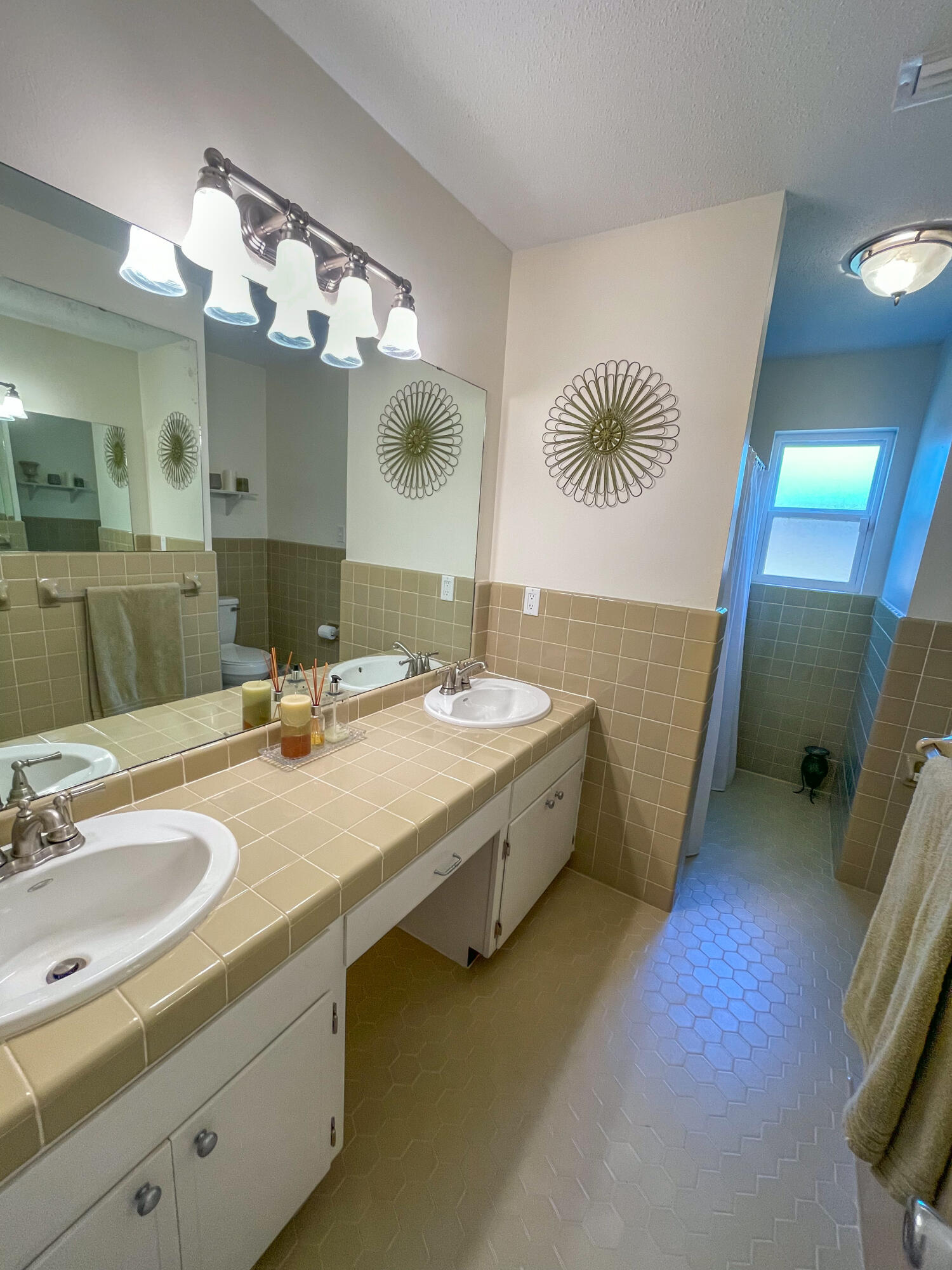 KENWOOD S/D - Residential