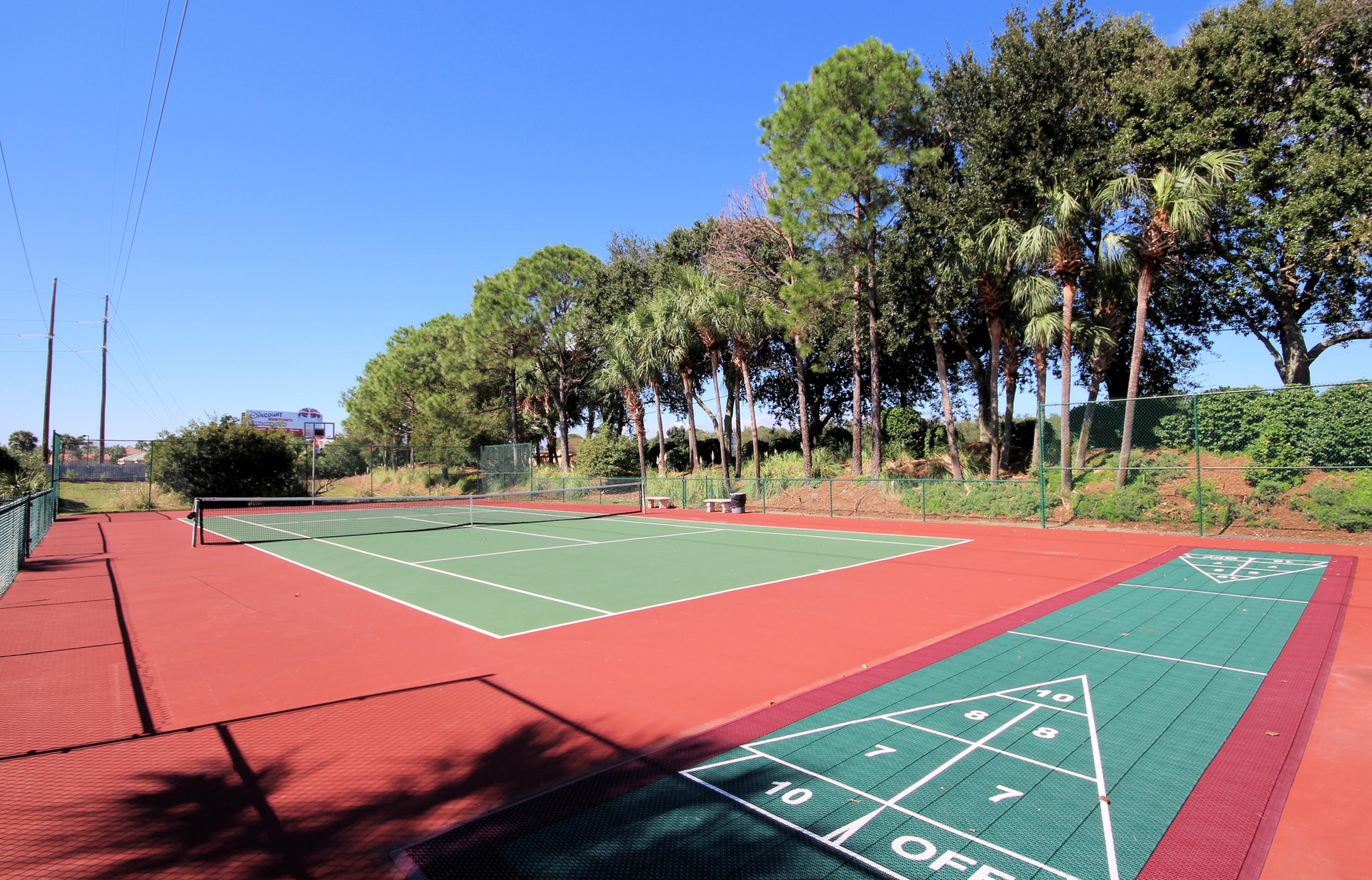 EMERALD SHORES OF SOUTH WALTON - Residential