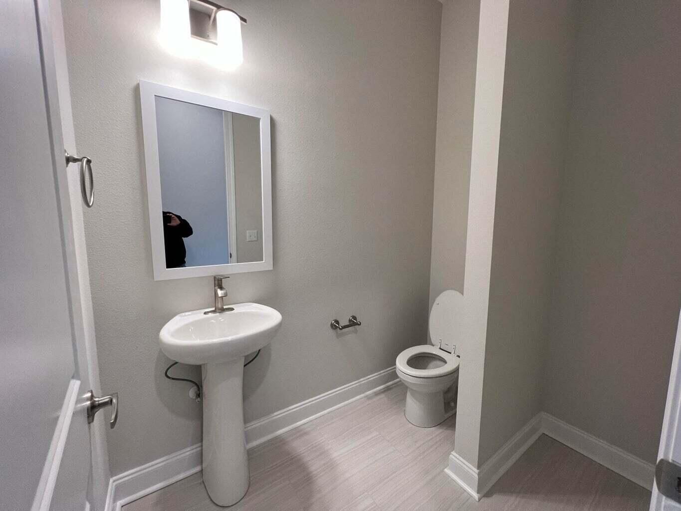 Kara Lake Townhomes - Residential Lease