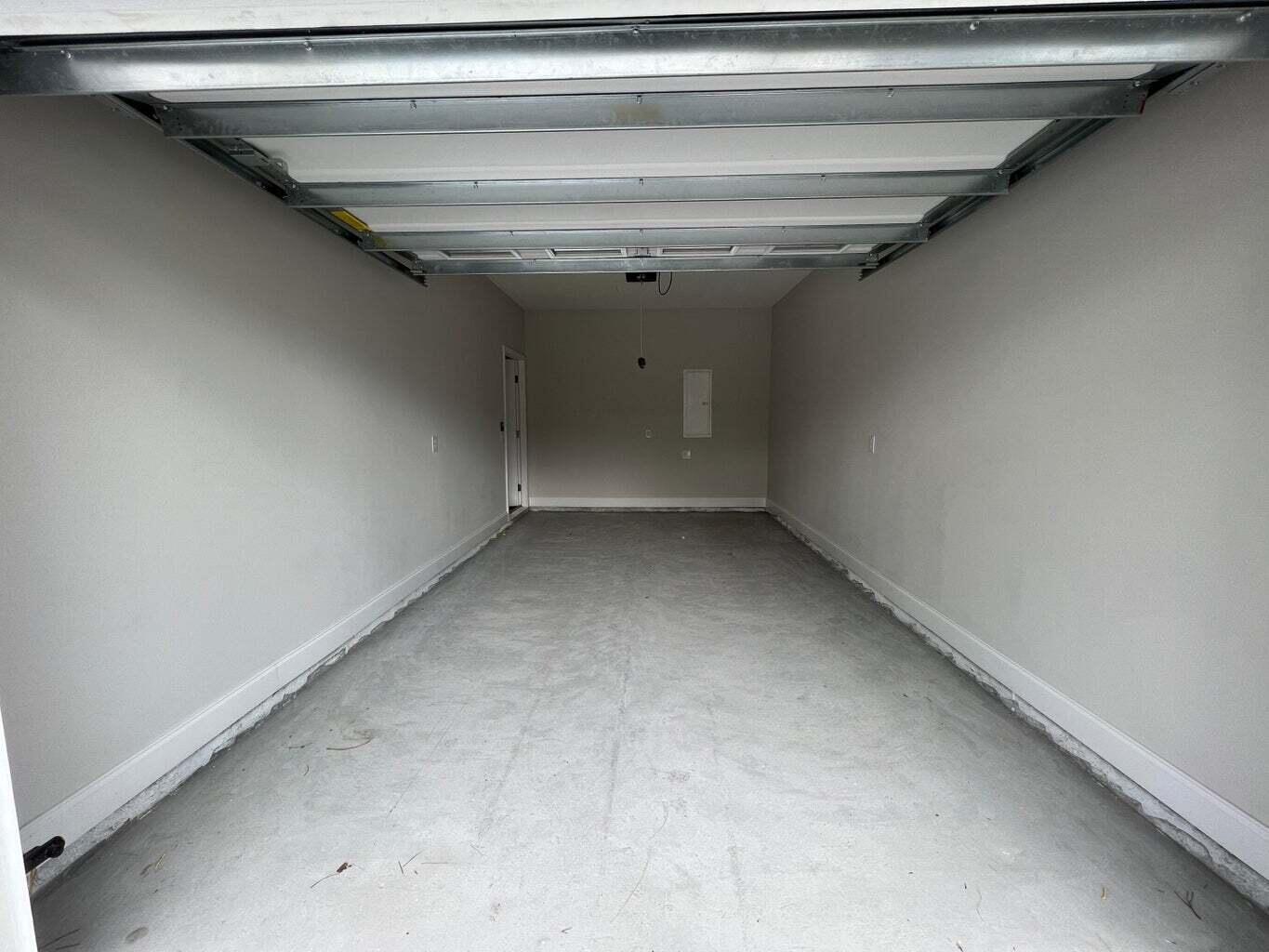 Kara Lake Townhomes - Residential Lease