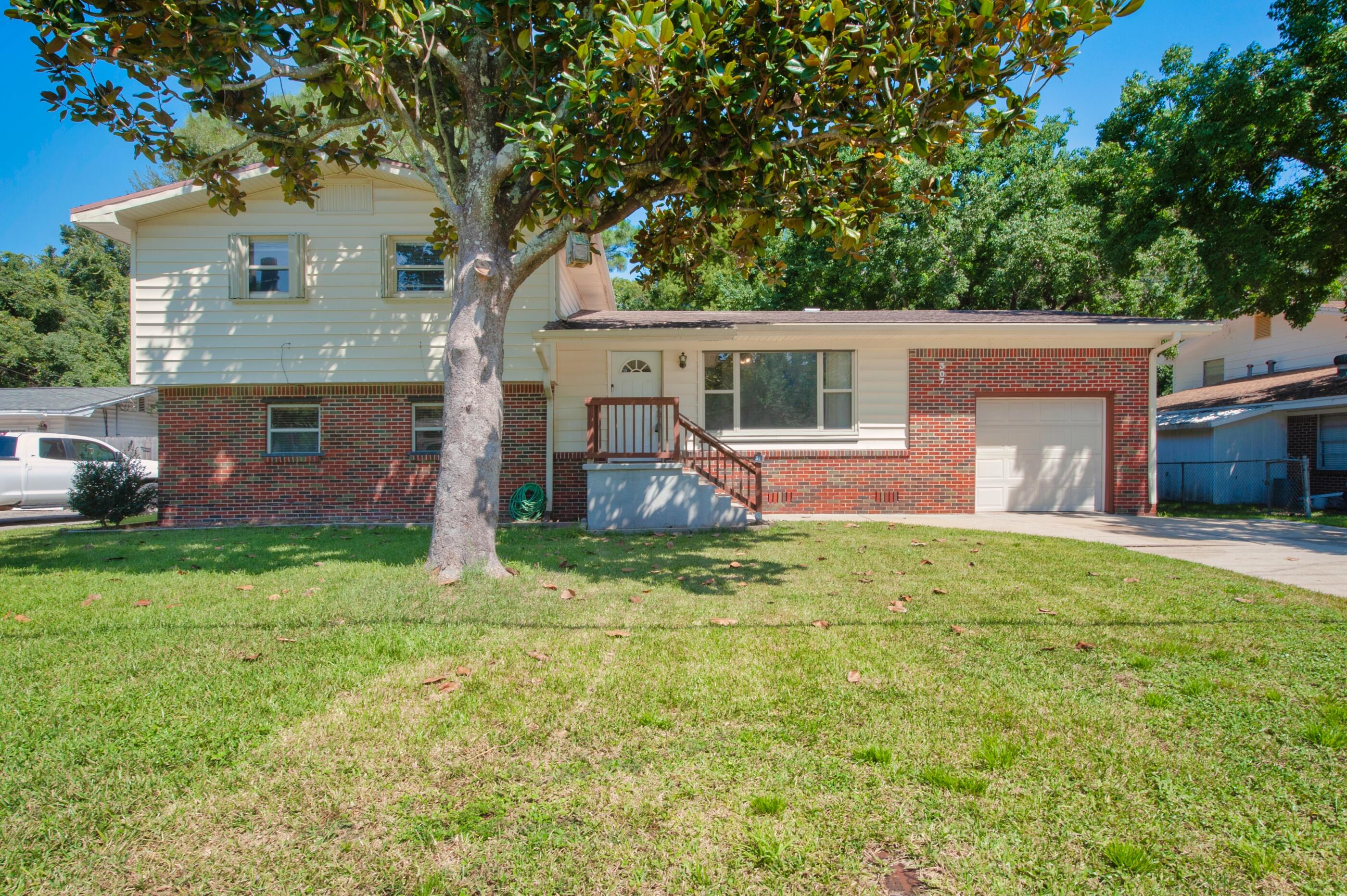 VESTA HEIGHTS 4TH ADDN - Residential