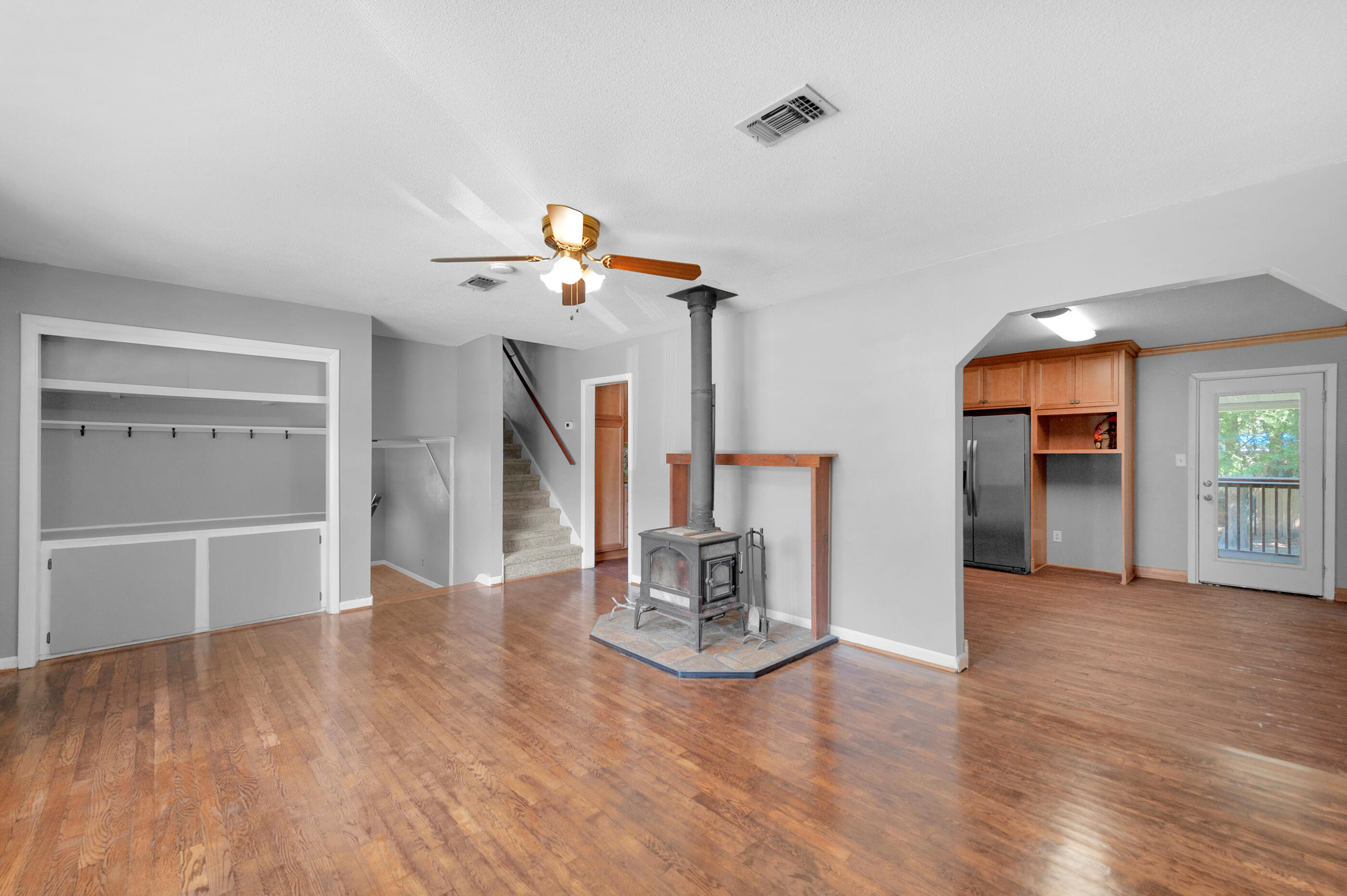 VESTA HEIGHTS 4TH ADDN - Residential