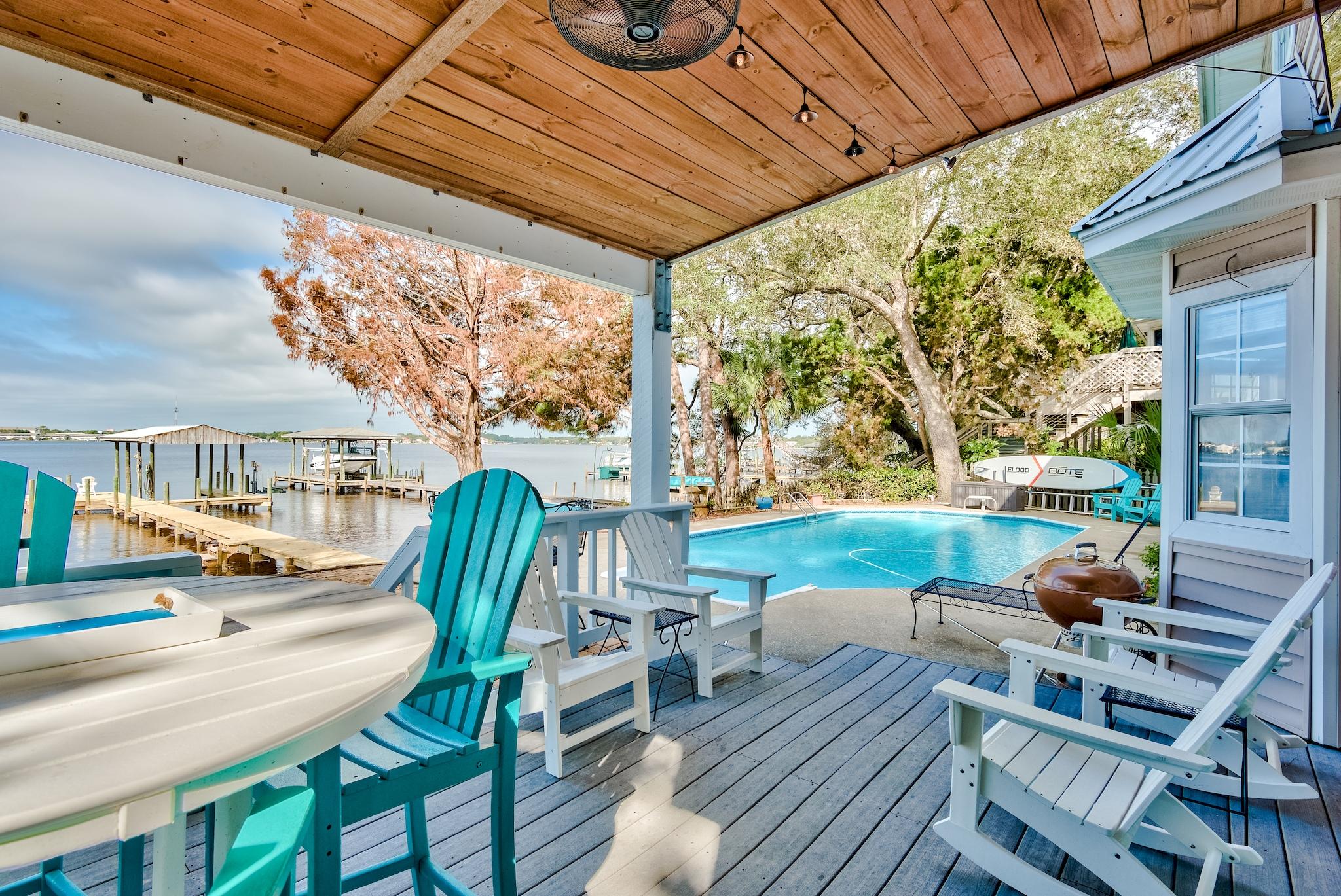 PALM SHORES - Residential