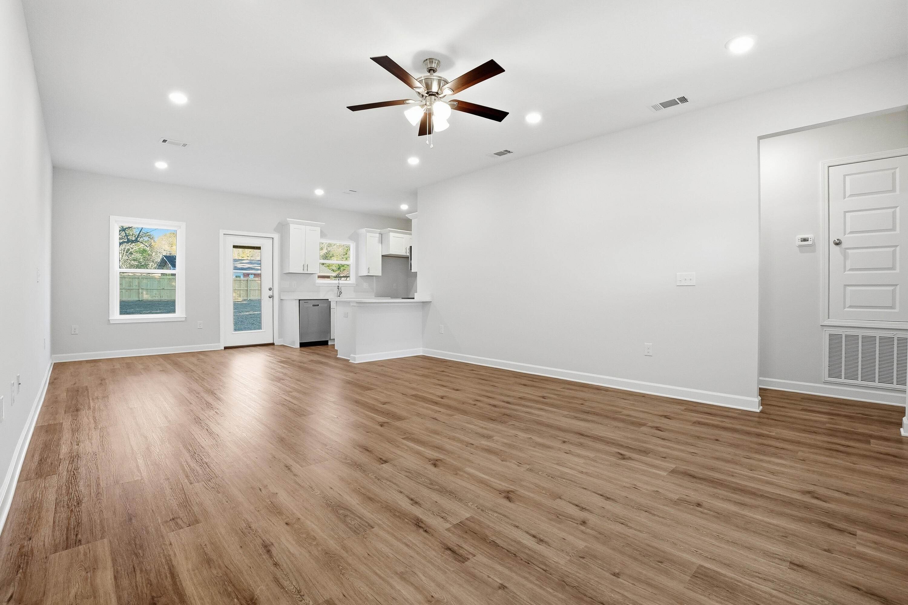 Oakcrest Farms and Gardens - Residential