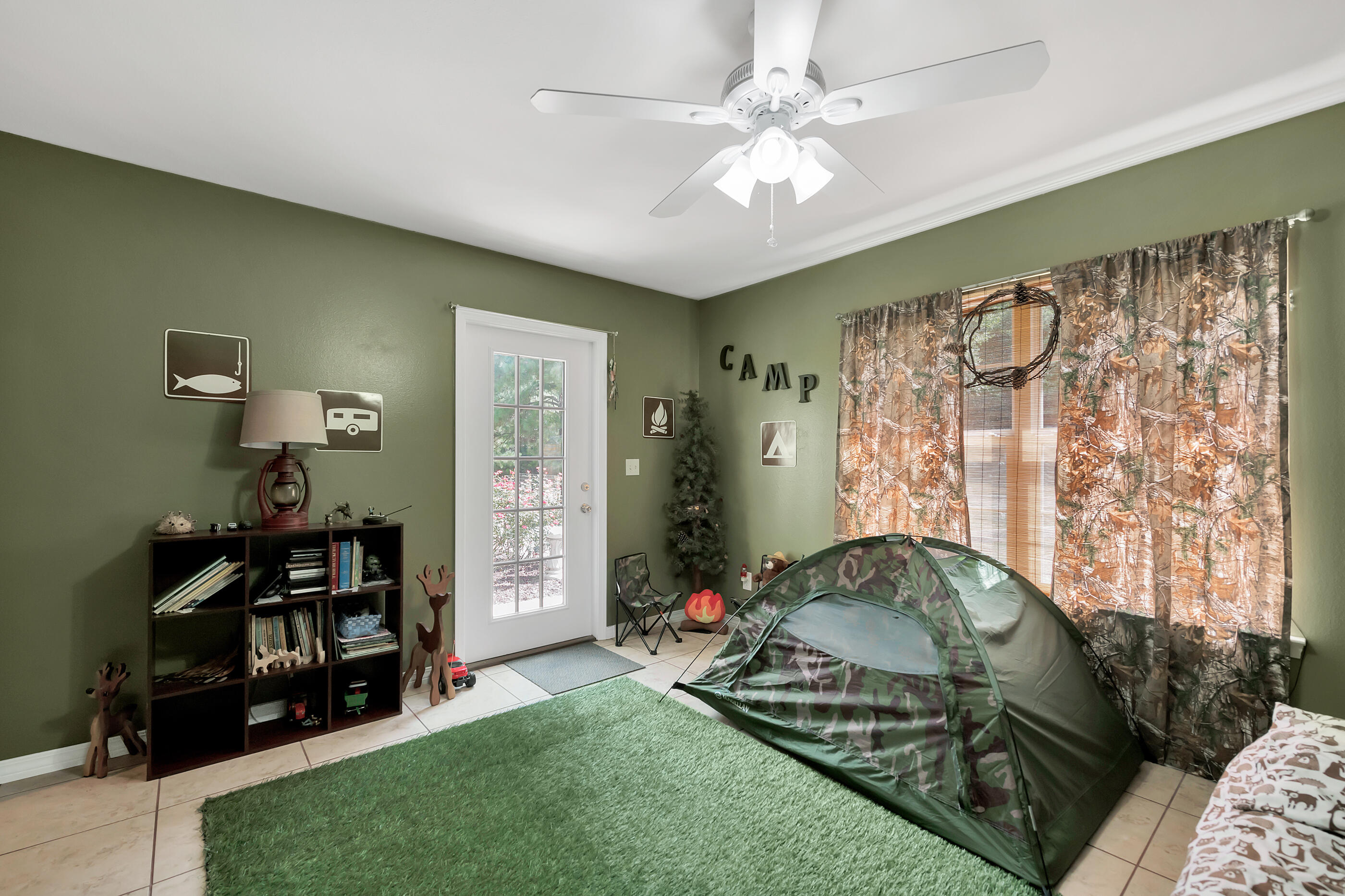 ESCAMBIA FARMS - Residential