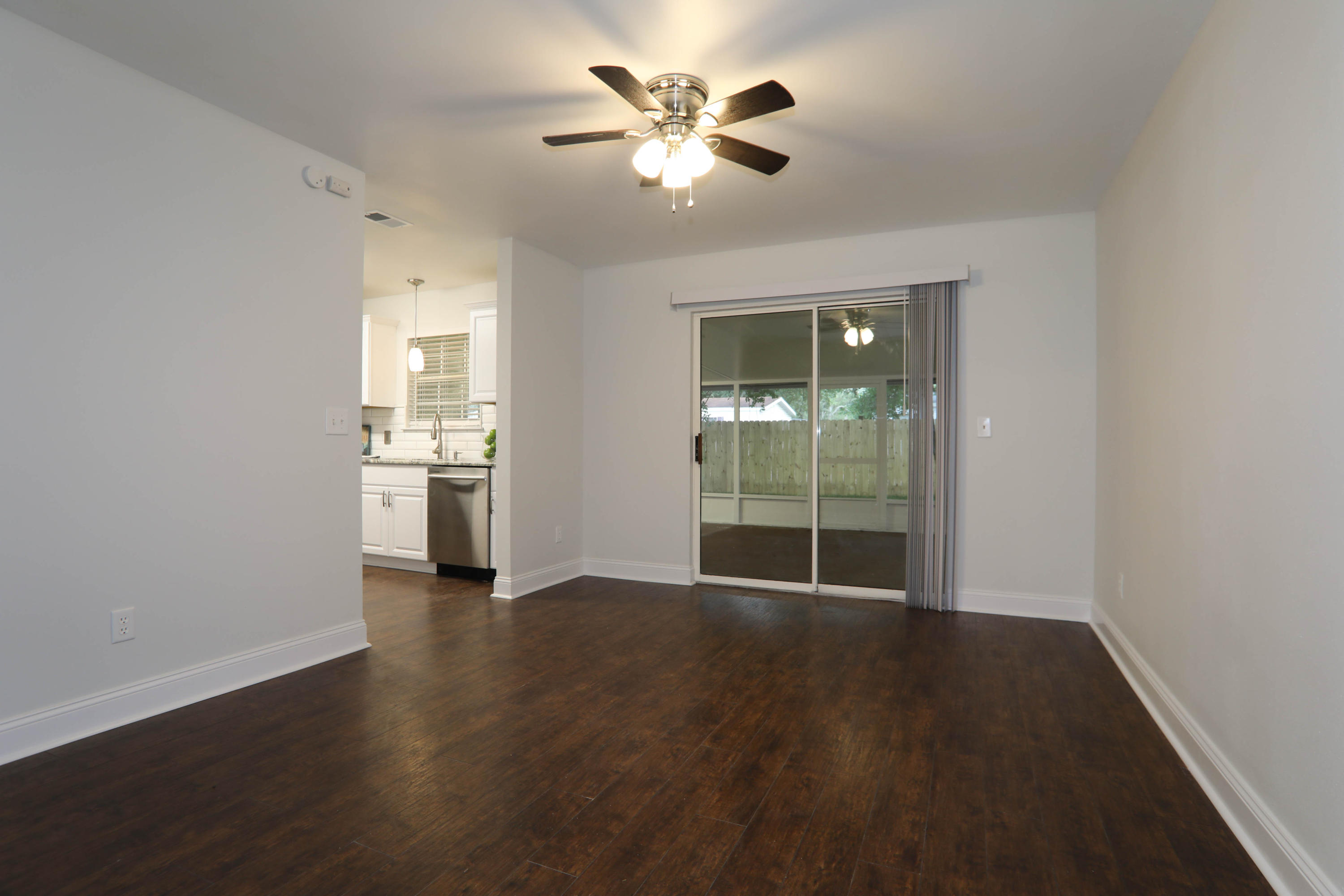 GRAND OAKS REPLAT LOTS 2&3 - Residential