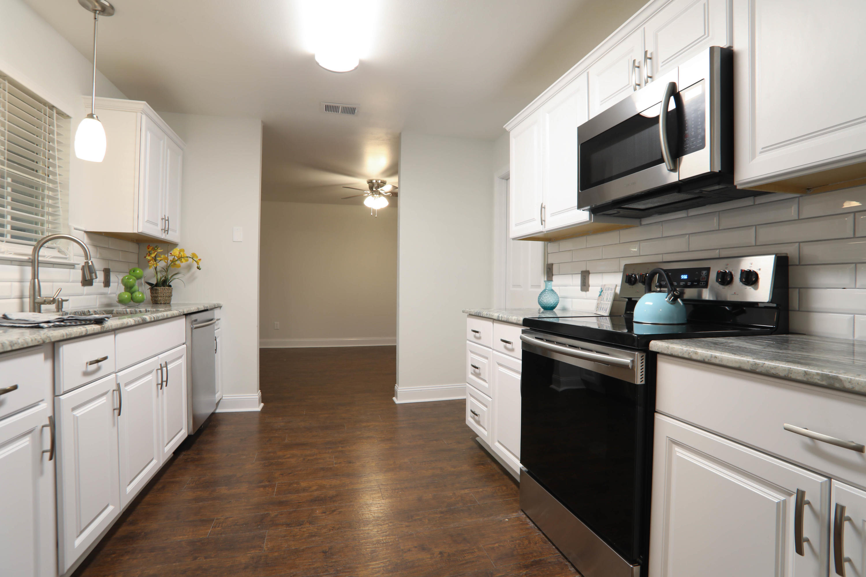 GRAND OAKS REPLAT LOTS 2&3 - Residential