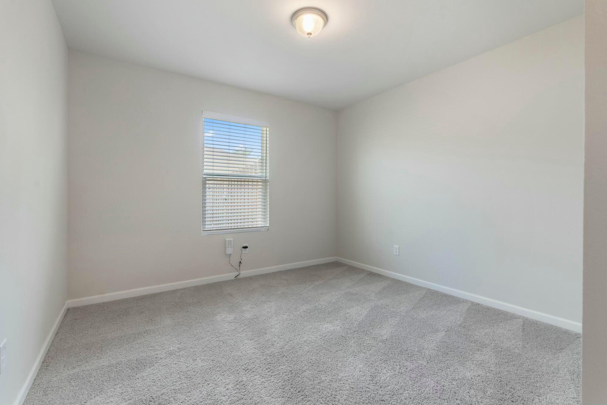 RIVERWALK PH I - Residential Lease