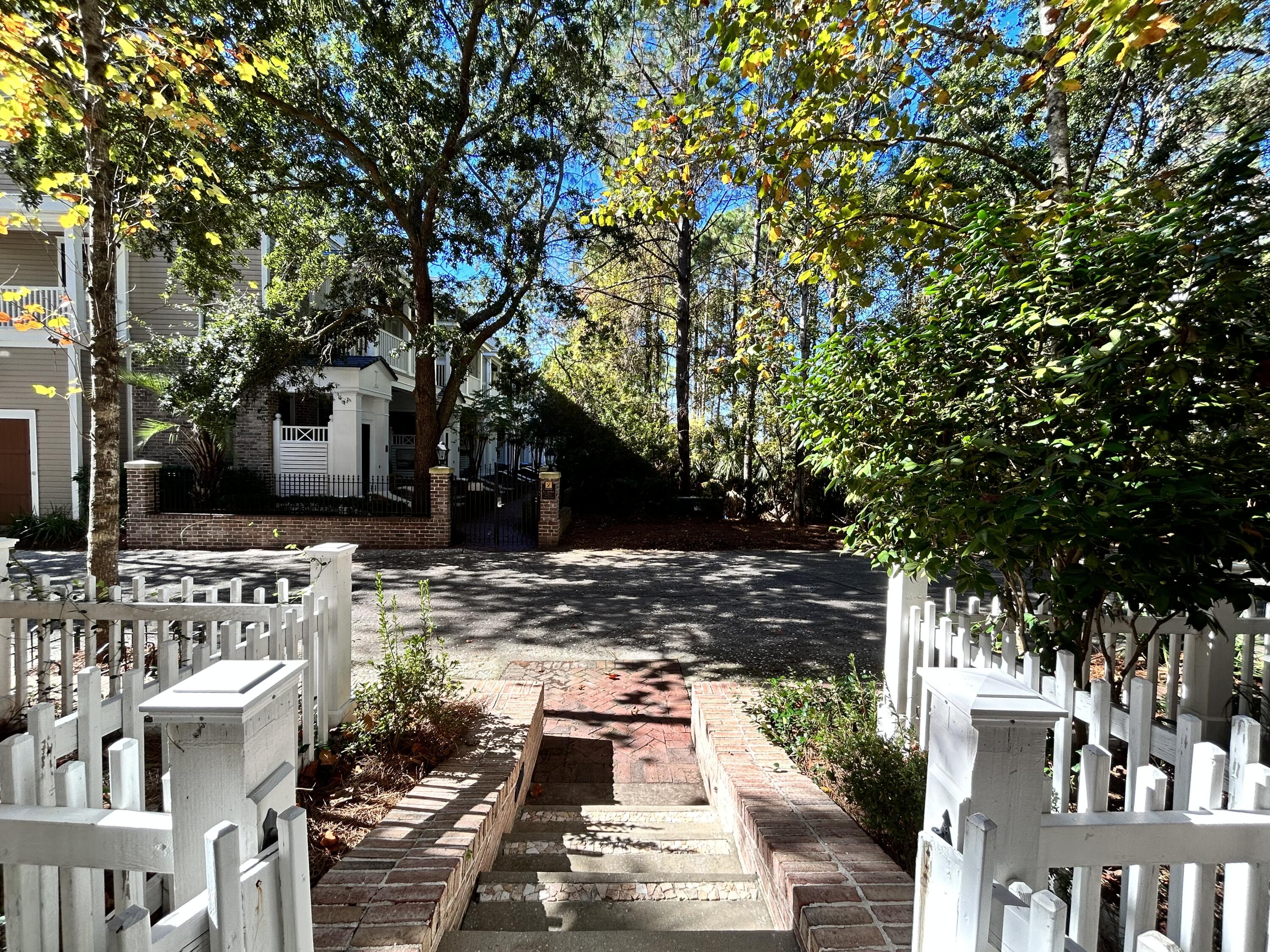 MARKET STREET INN - Residential