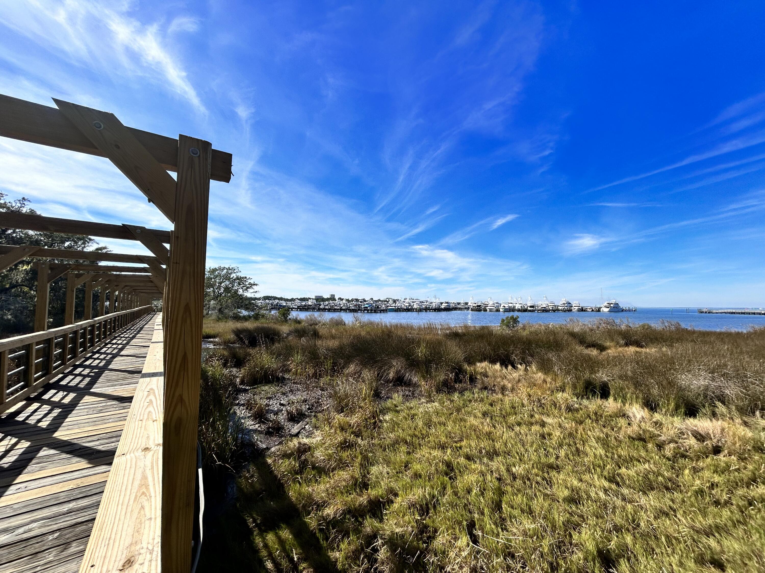 MARKET STREET INN - Residential