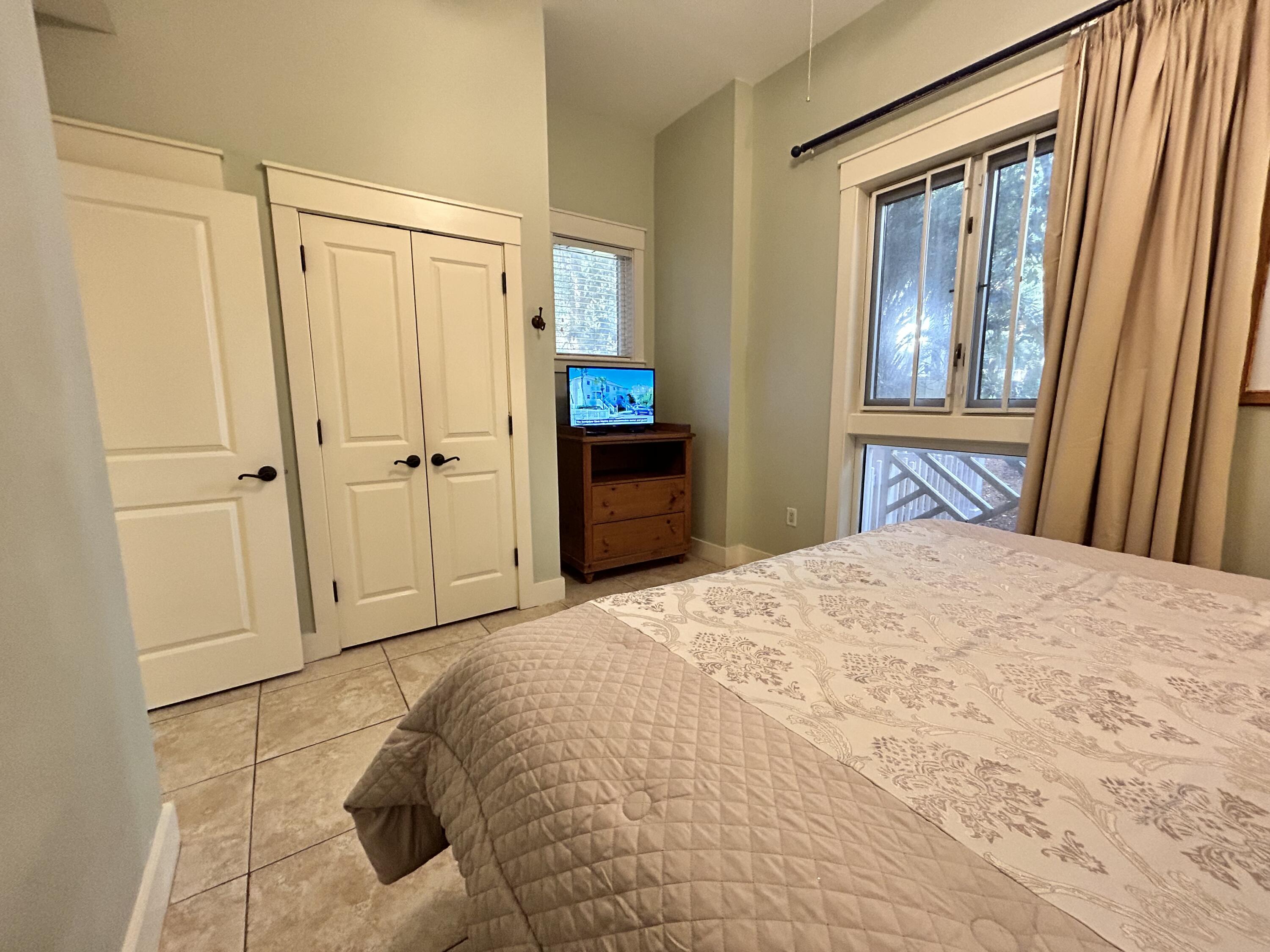 MARKET STREET INN - Residential